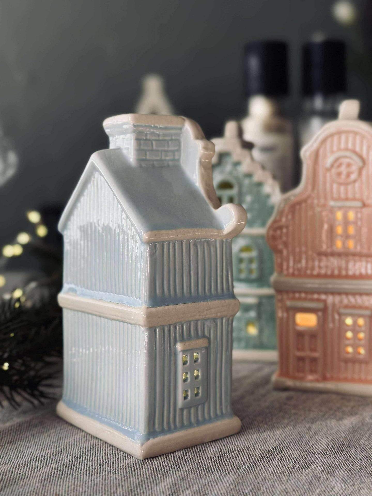 Ljushus med LED - Pastellfärg MIX