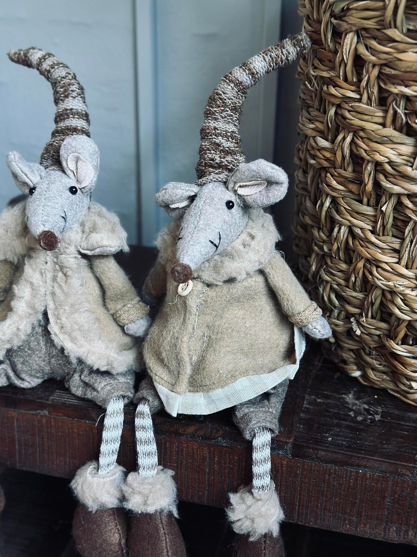 Nissemus - Sittande Flicka