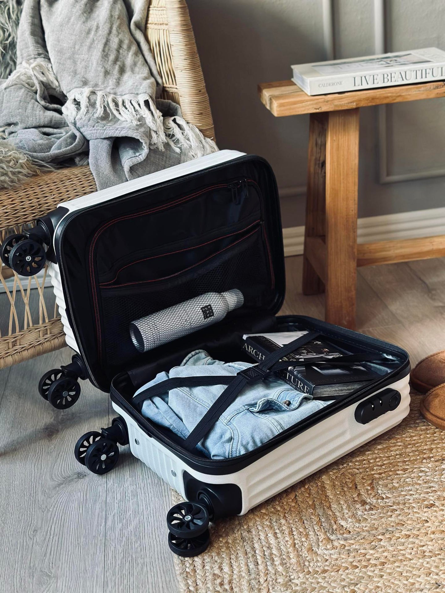 Resväska Trolley - Vit