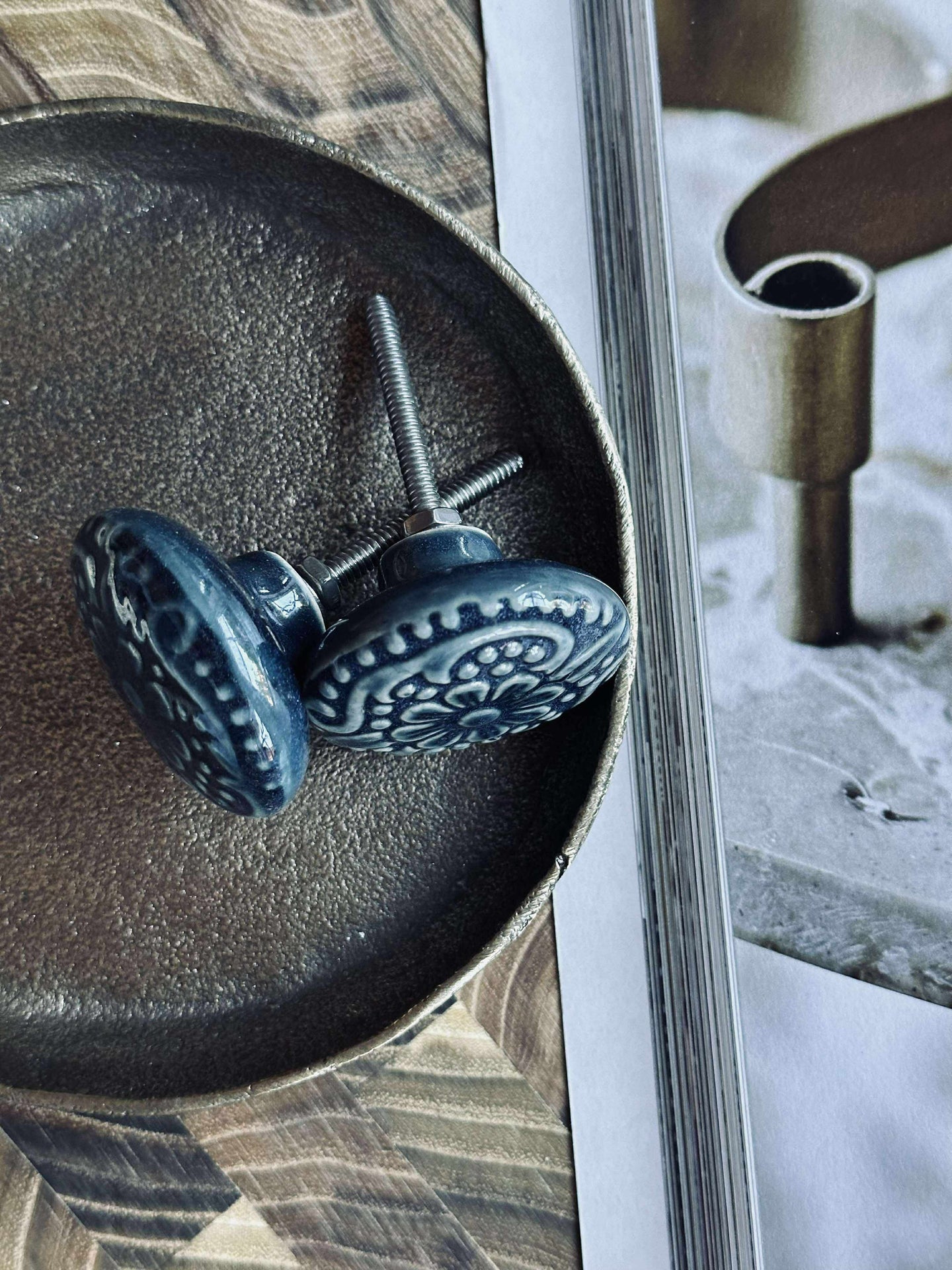 Handtag i keramik, koksgrå - 2 st.