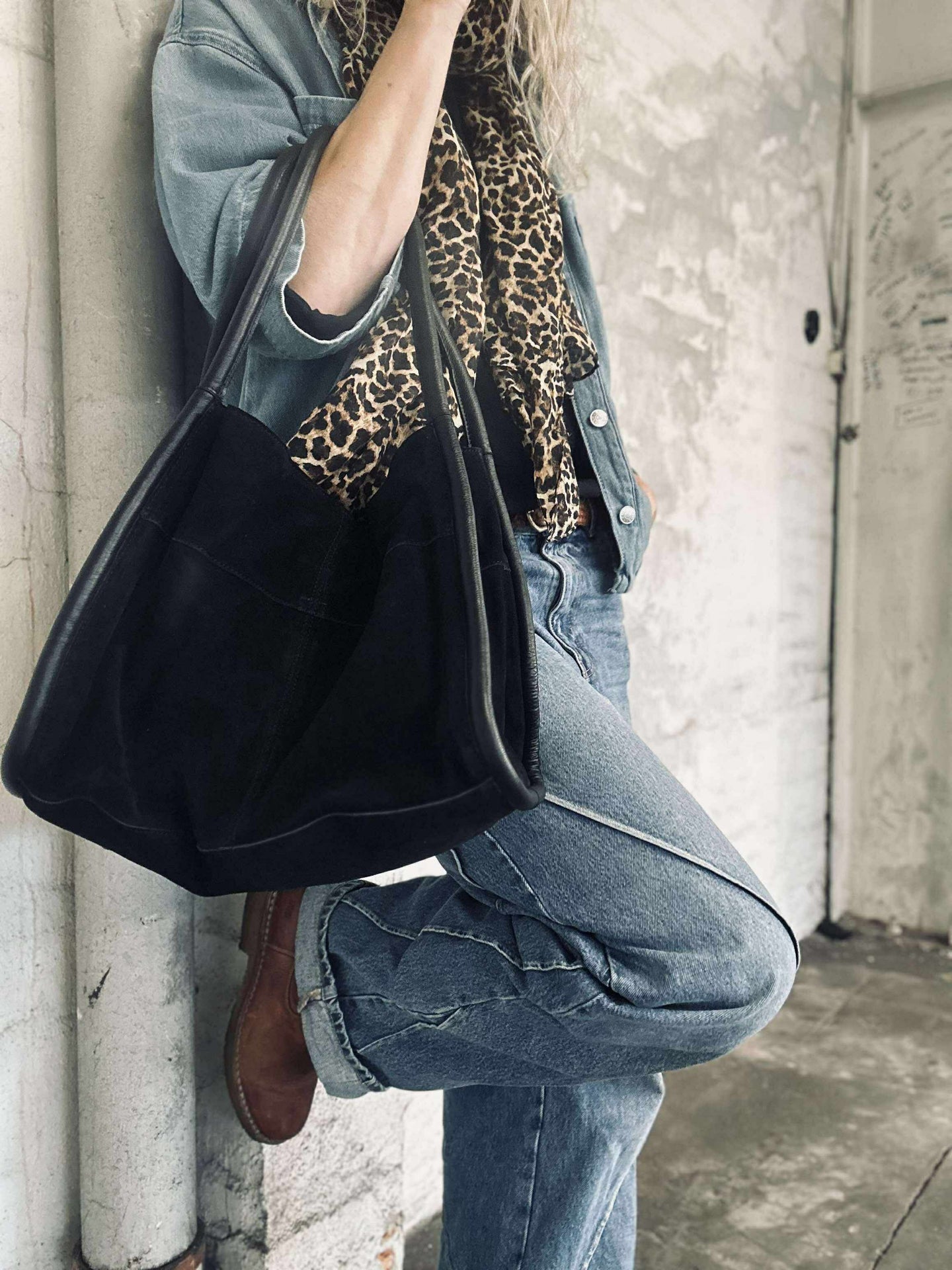 Shopper i svart mocka