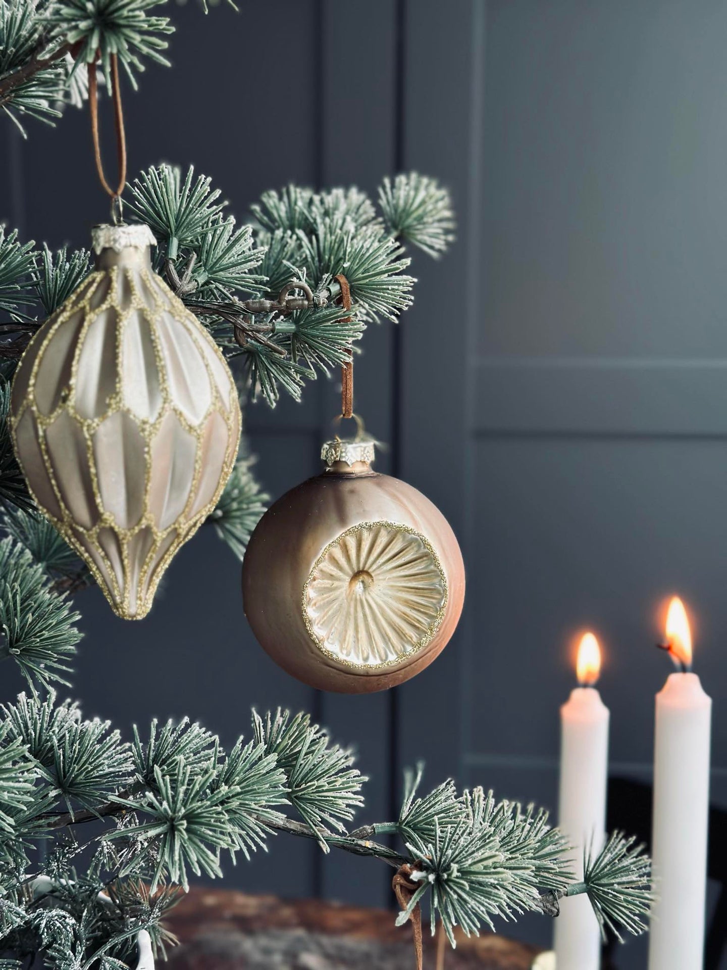 Glaskulor i guld - Paket med 3 st