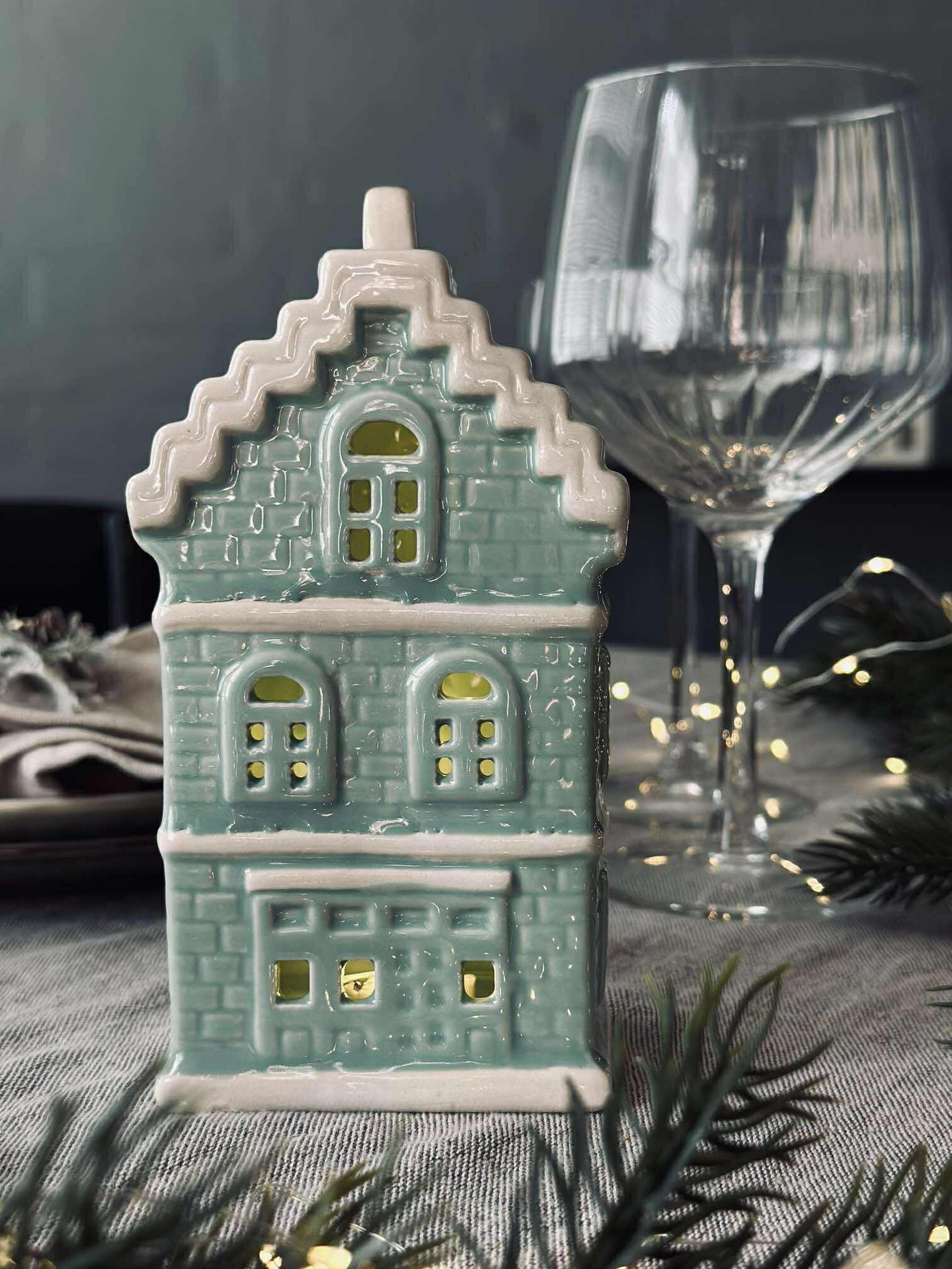 Ljushus med LED - Pastellfärg MIX