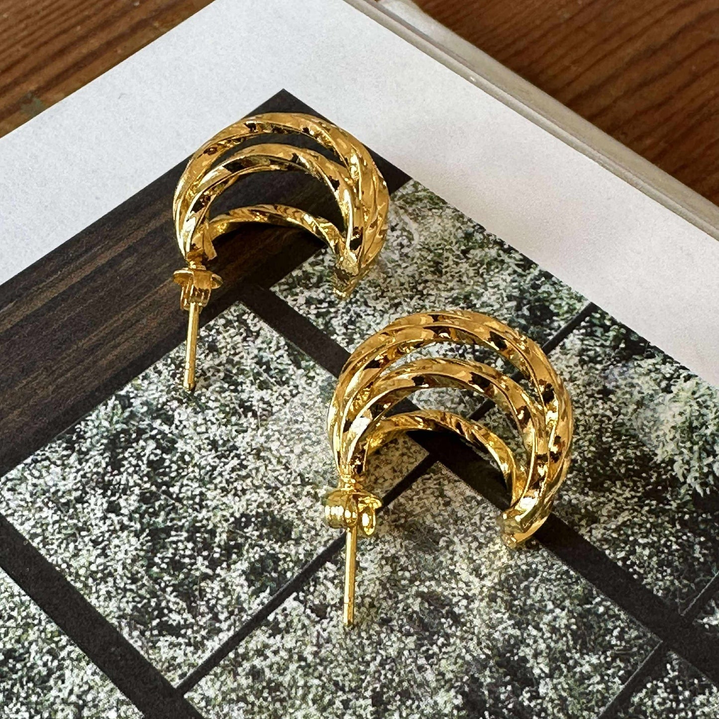 Örhängen Cornelia 20 mm - Förgylld