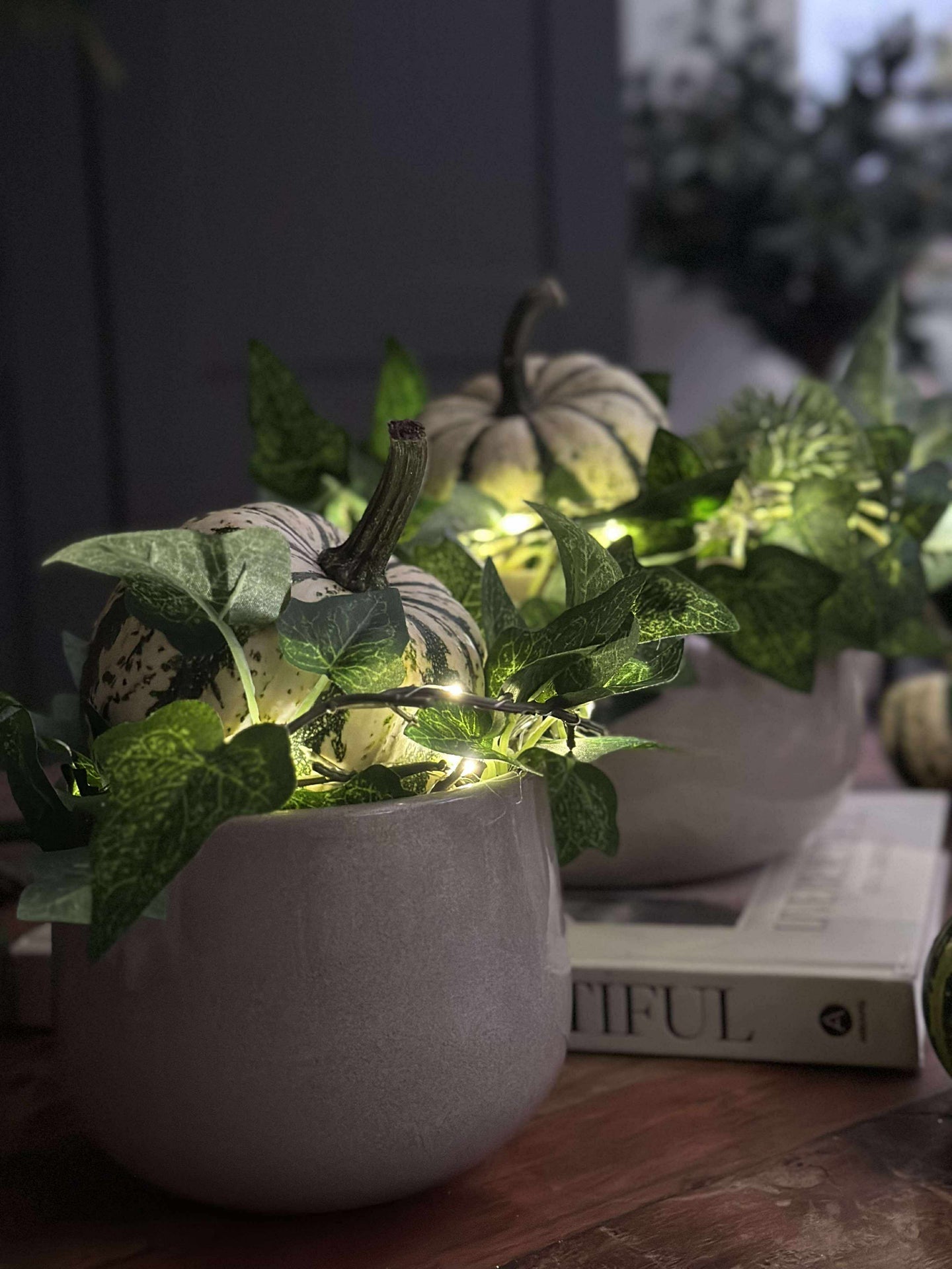 Ljusslinga med gröna murgrönablad - 290cm