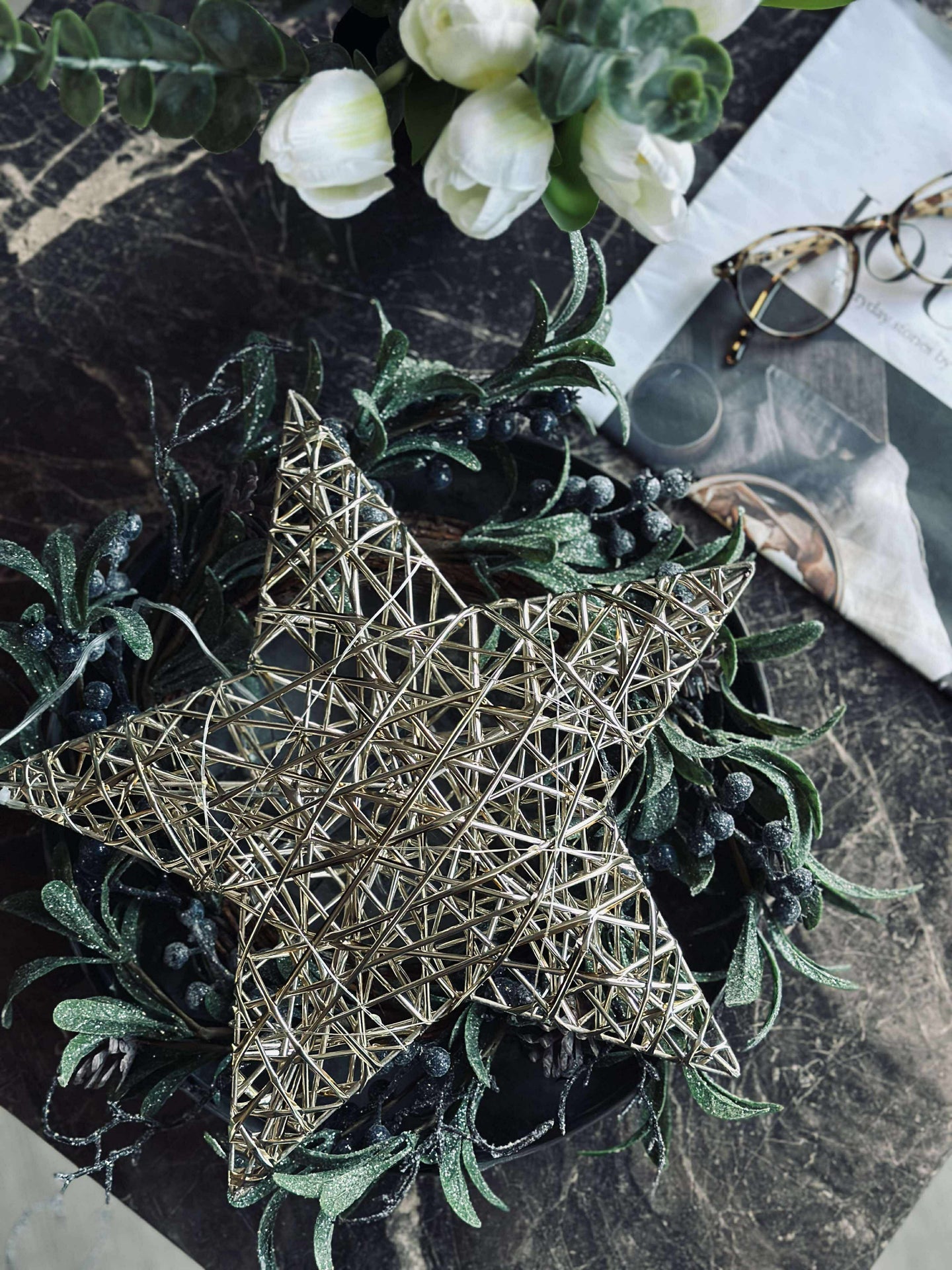 Stjärna med LED-ljus - Guld