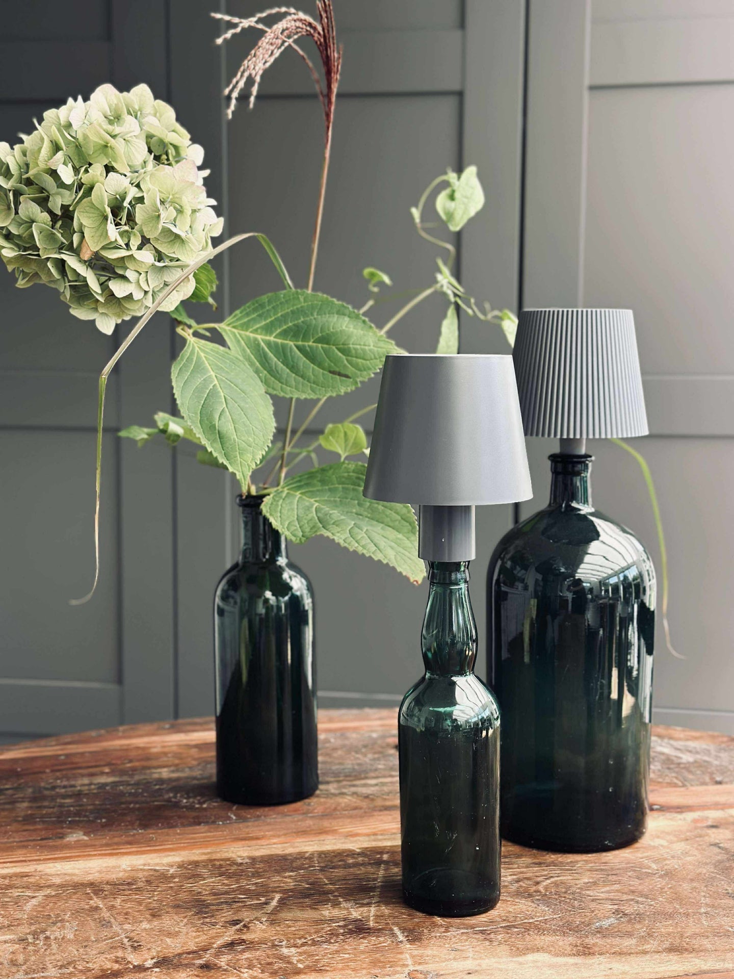 LED-lampa för vinflaska - Grå MIX