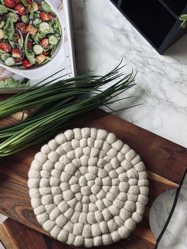 Underlägg DOTS - Naturlig ull