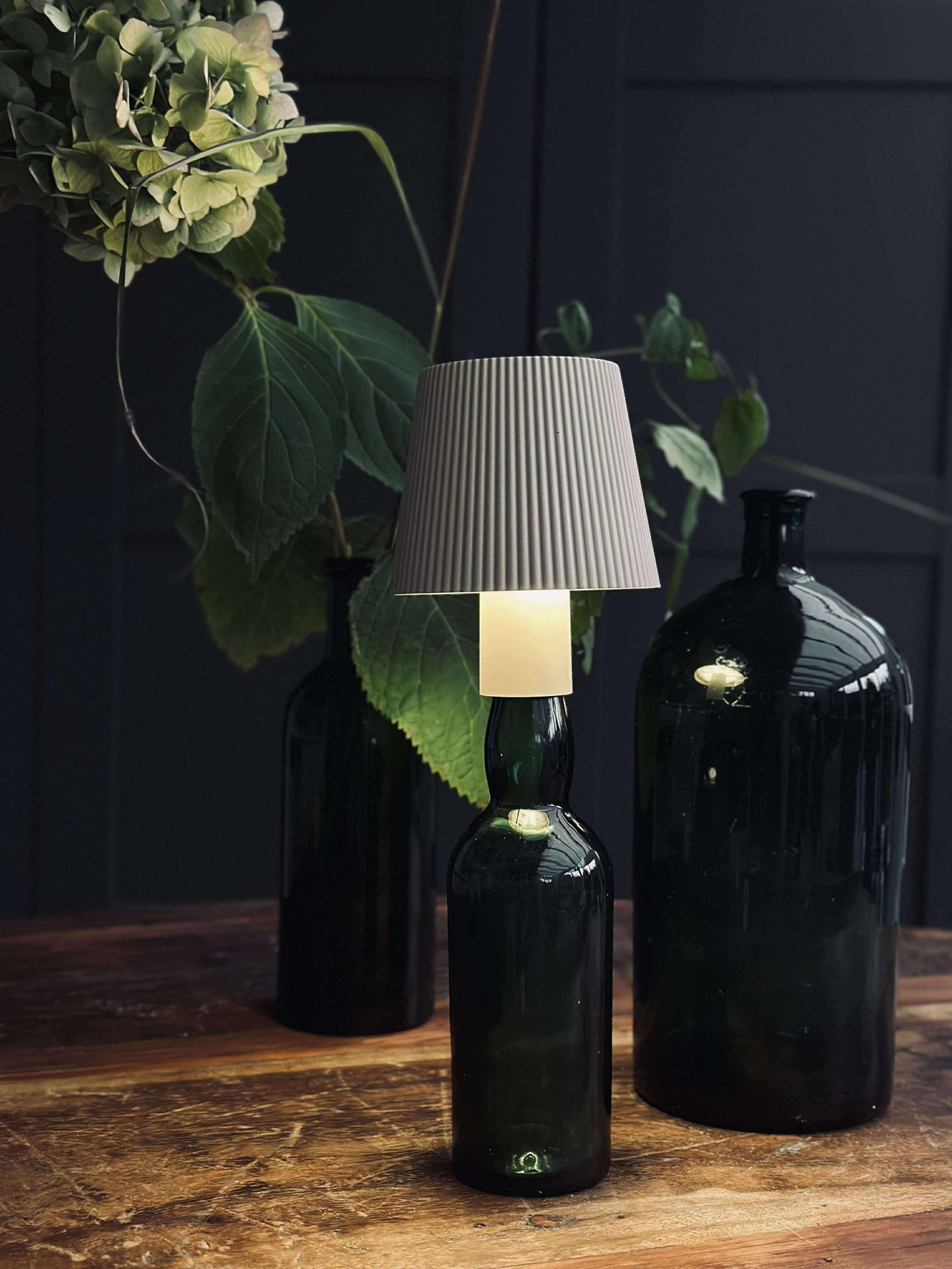 LED-lampa för vinflaska - Creme MIX