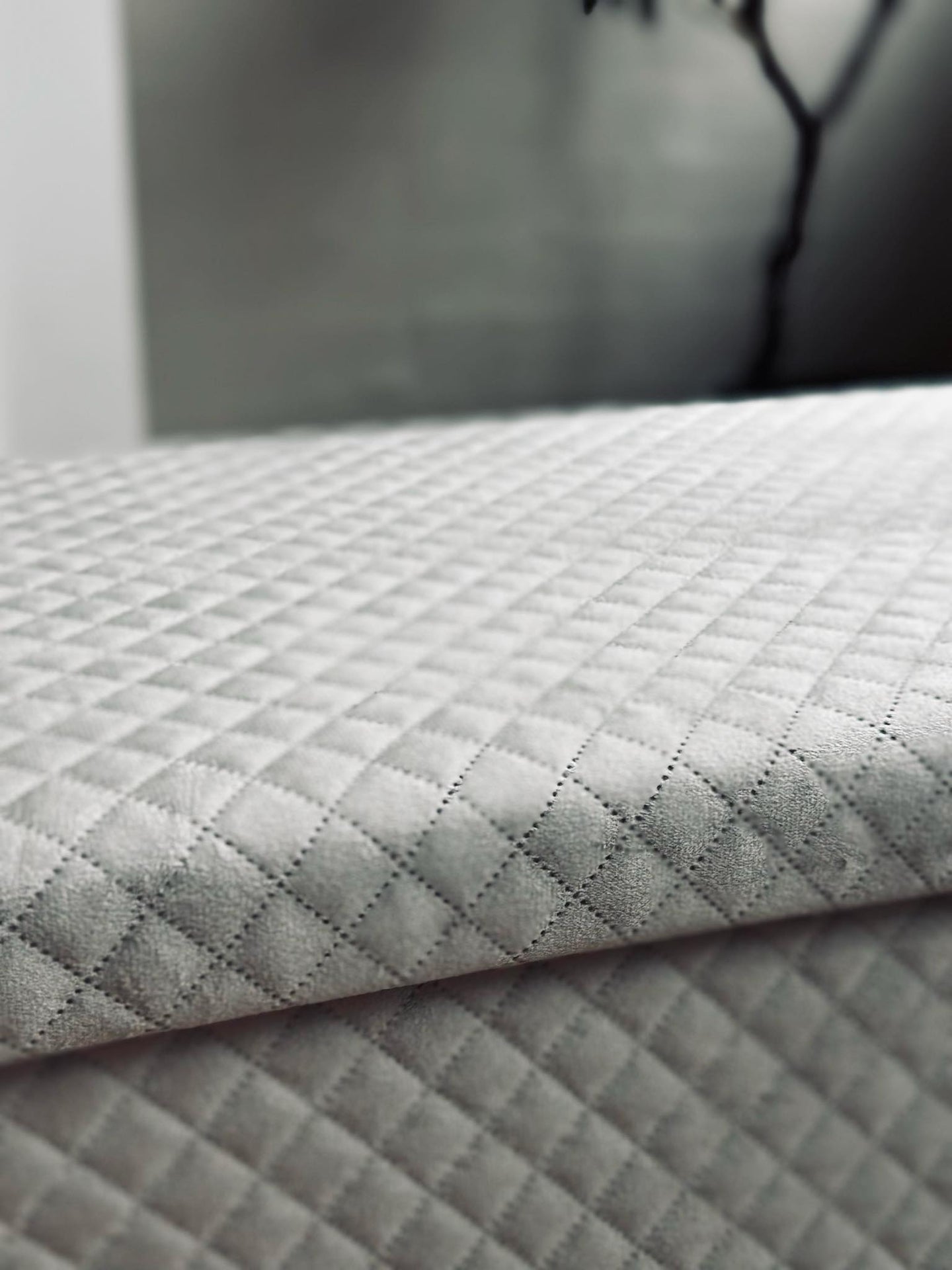 Förvaringsbänk med sittdyna