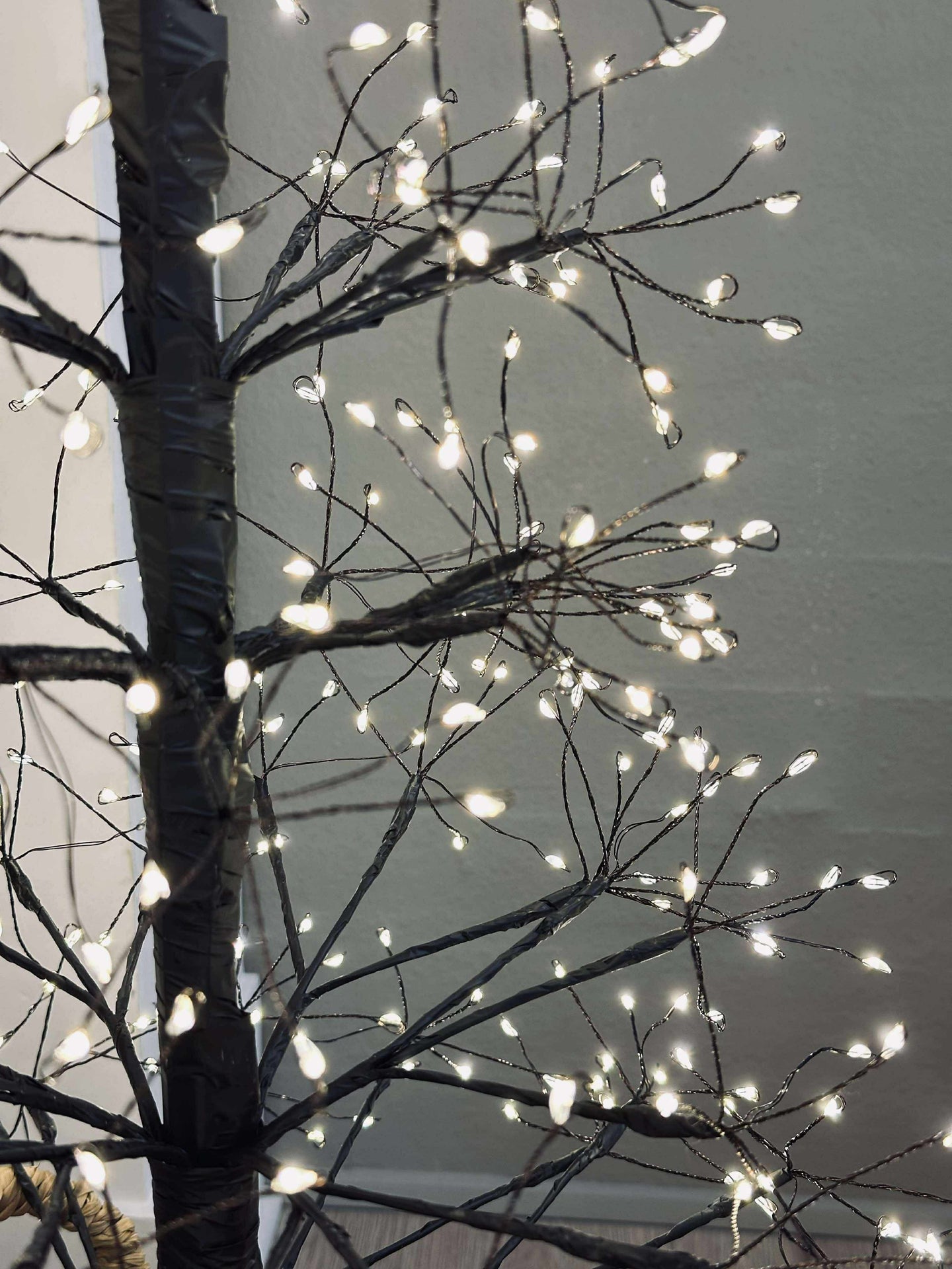 Julgran med 1600 LED-lampor - Svart