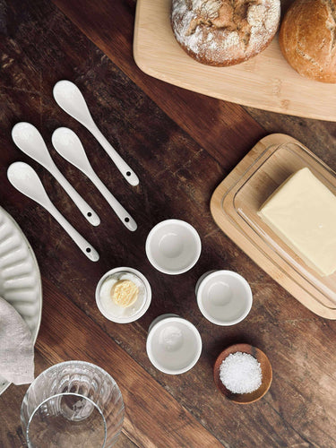 Äggkoppar i porslin - 8 st med skedar