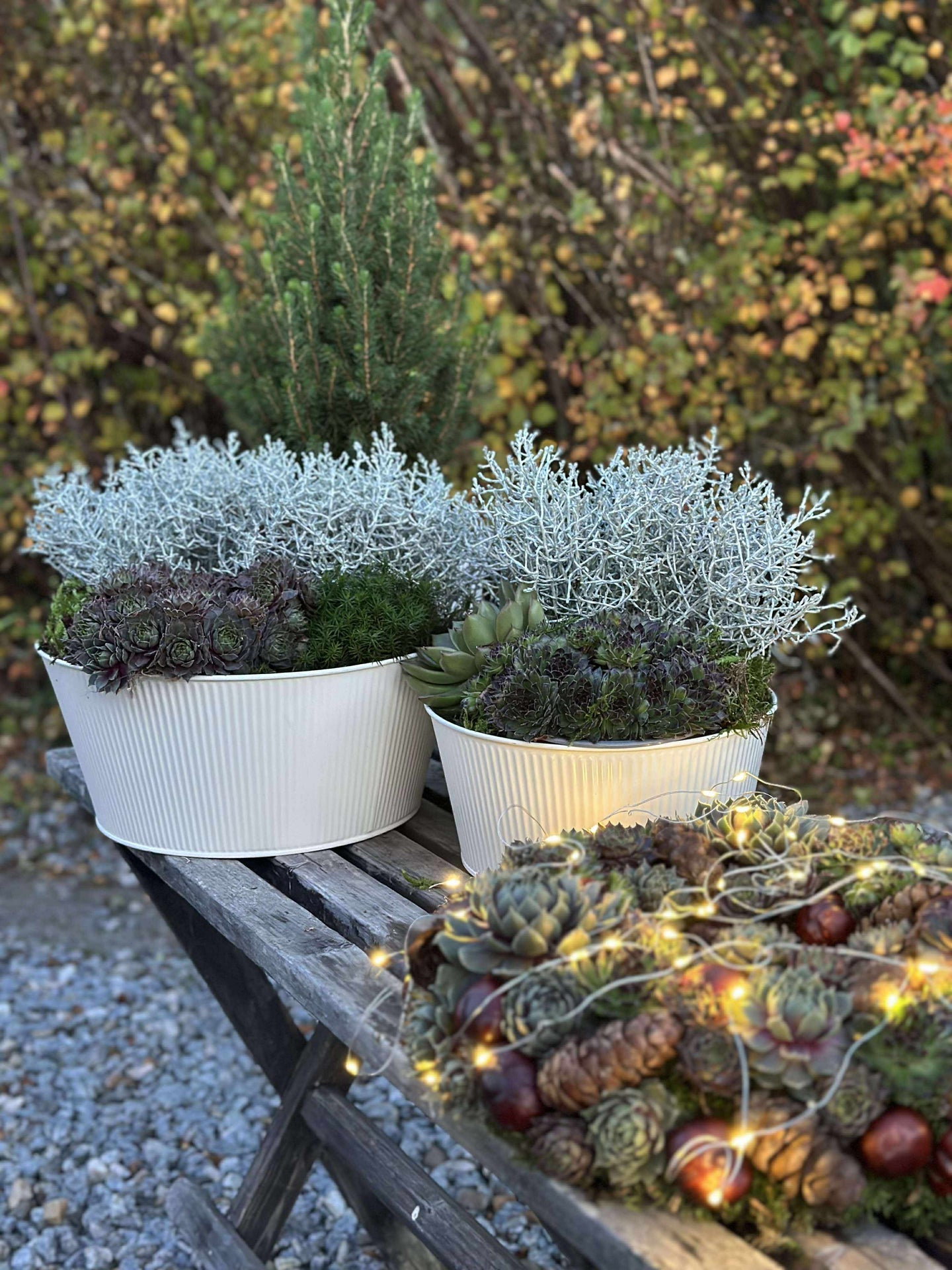 Rund kruka med räfflor