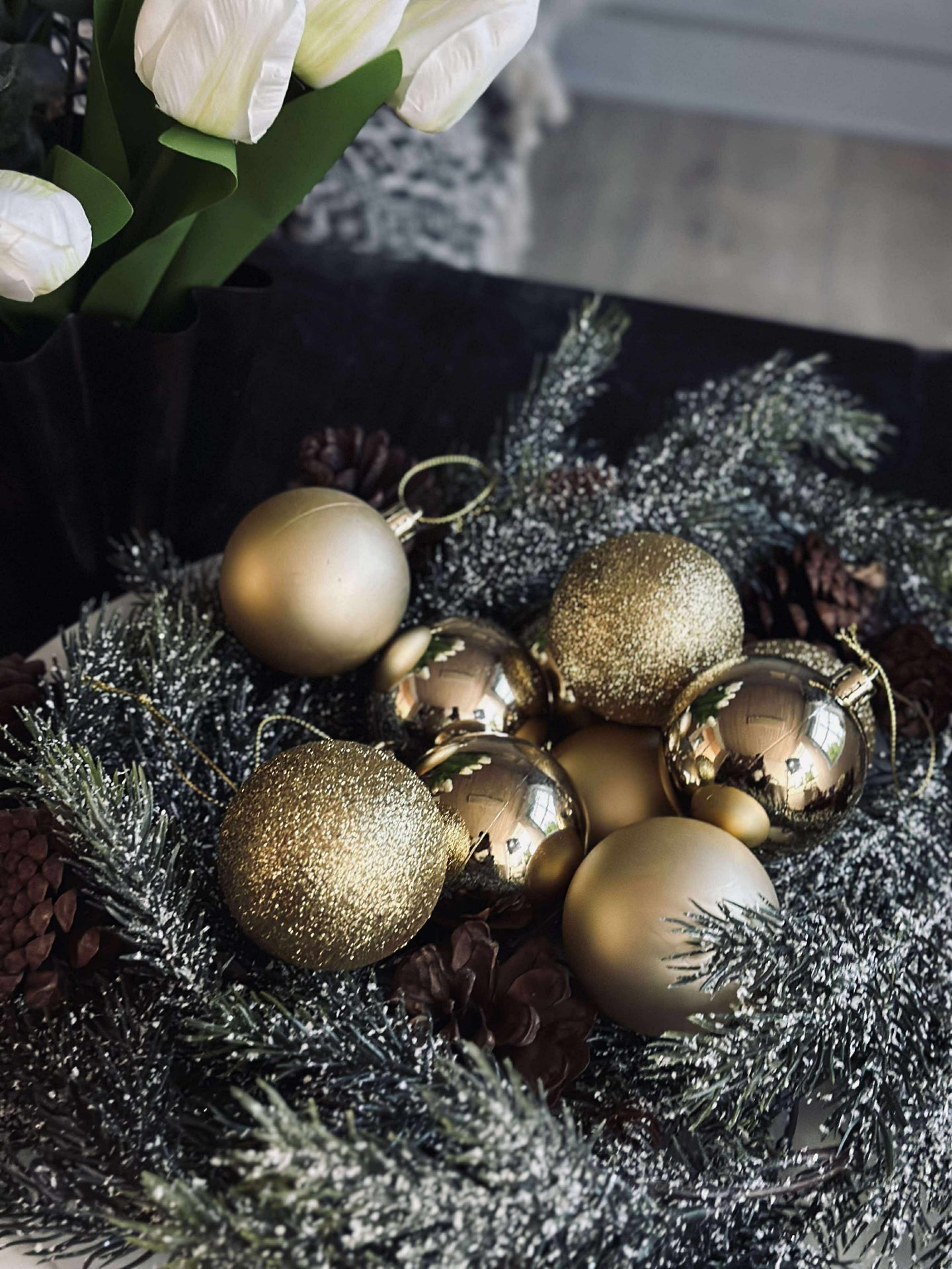 Guldfärgade Julkulor - 10 st.