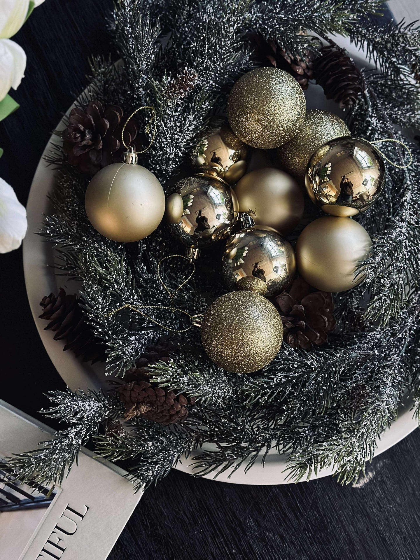 Guldfärgade Julkulor - 10 st.