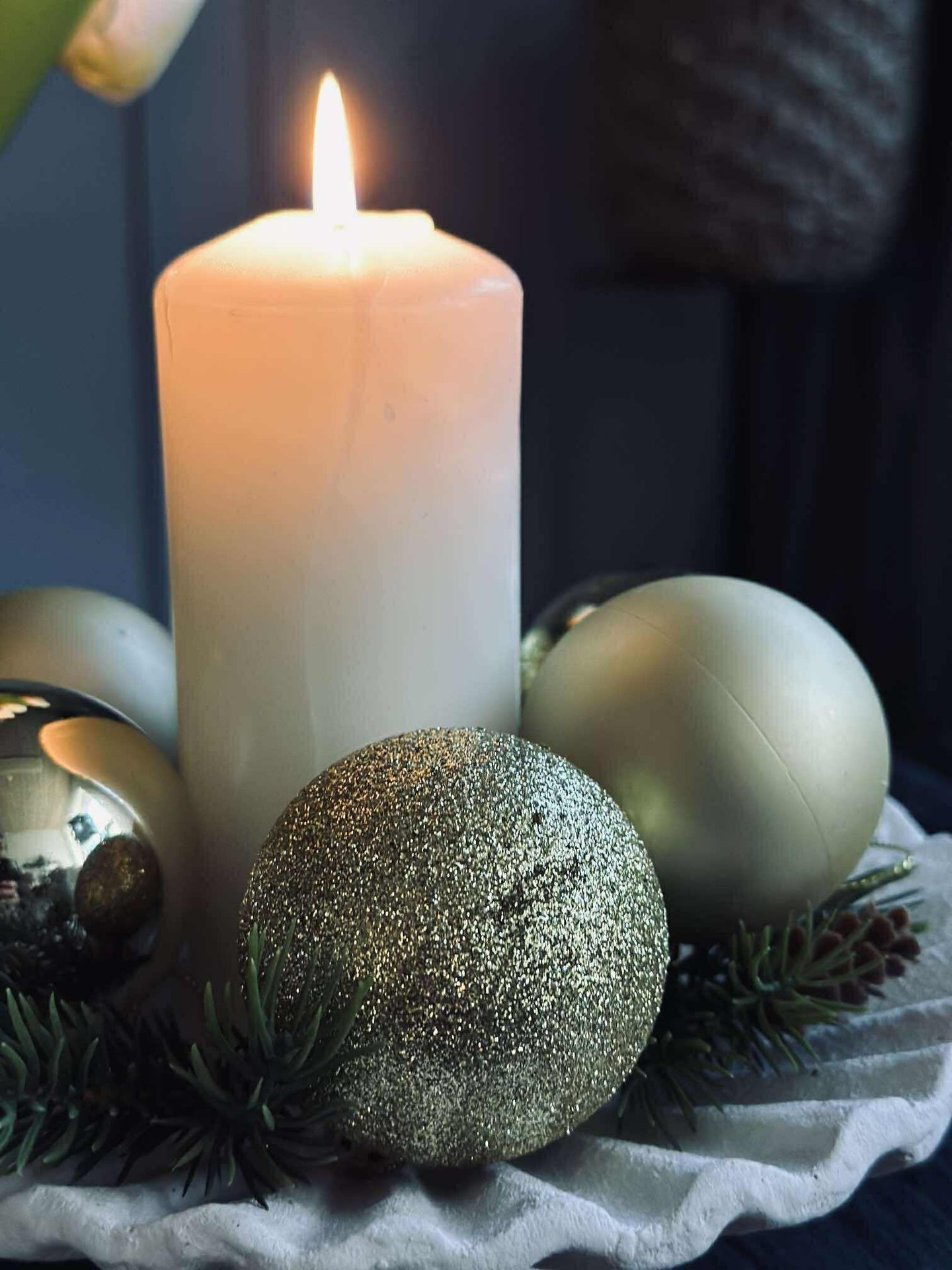 Guldfärgade Julkulor - 10 st.