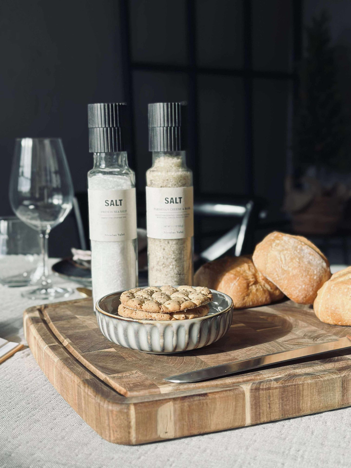 Skärbräda med saftspår