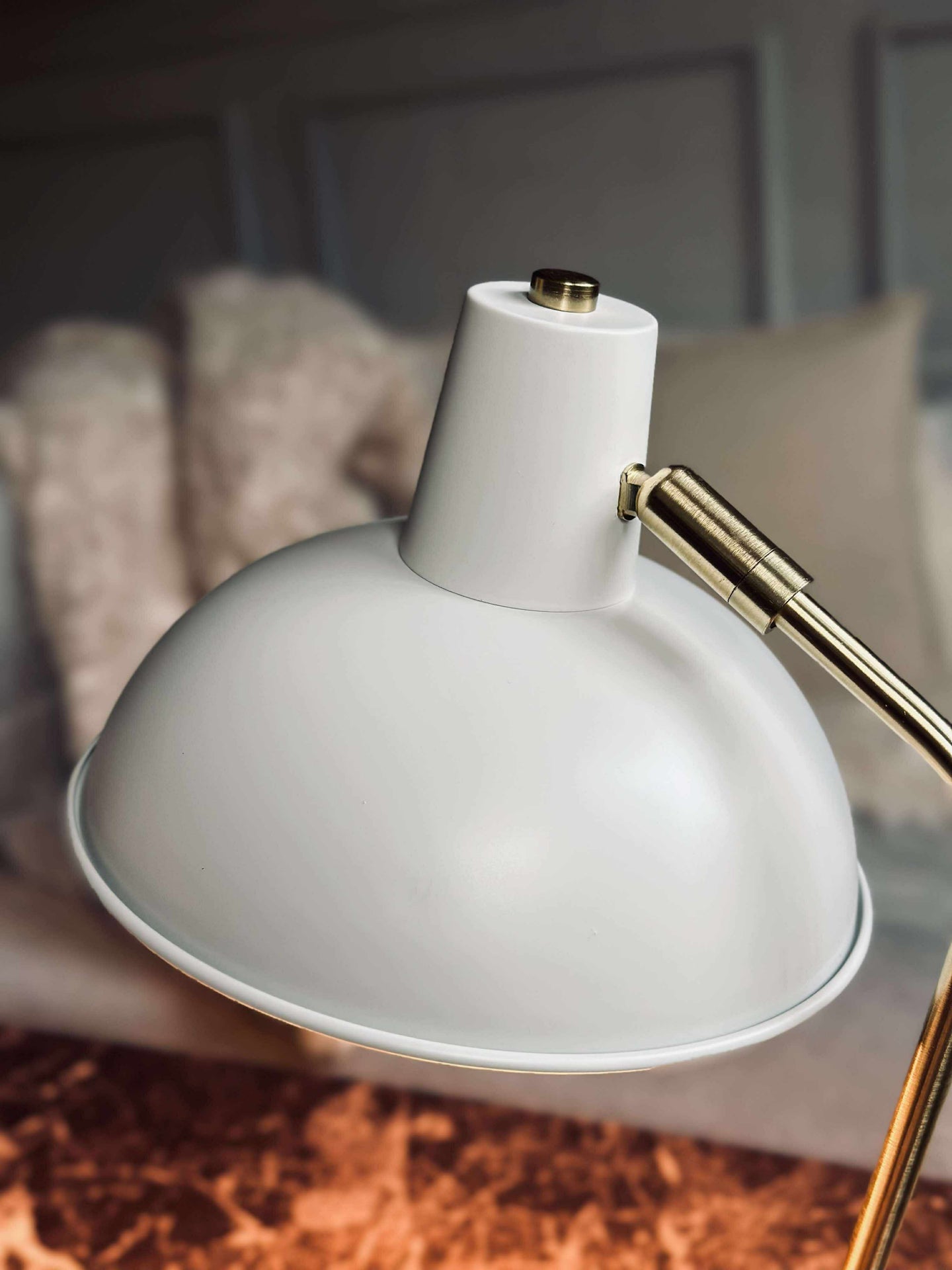 Bordslampa Retro - Vit / guld