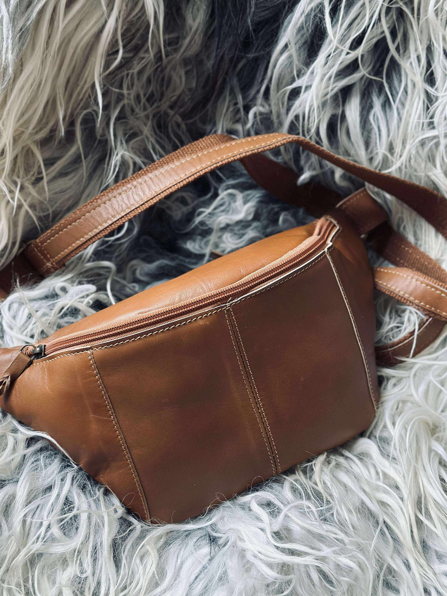 Midjeväska Anna - Cognac