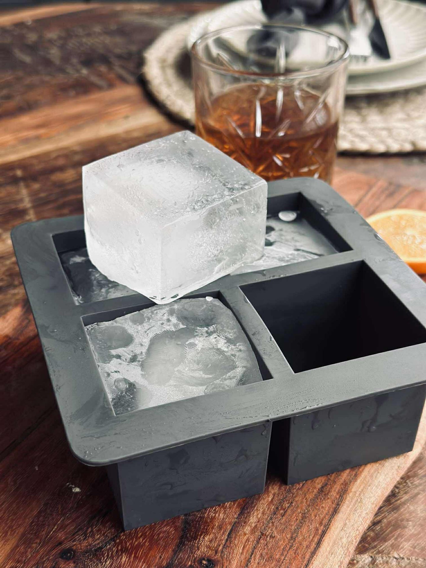 Isbitar - 4 CUBES