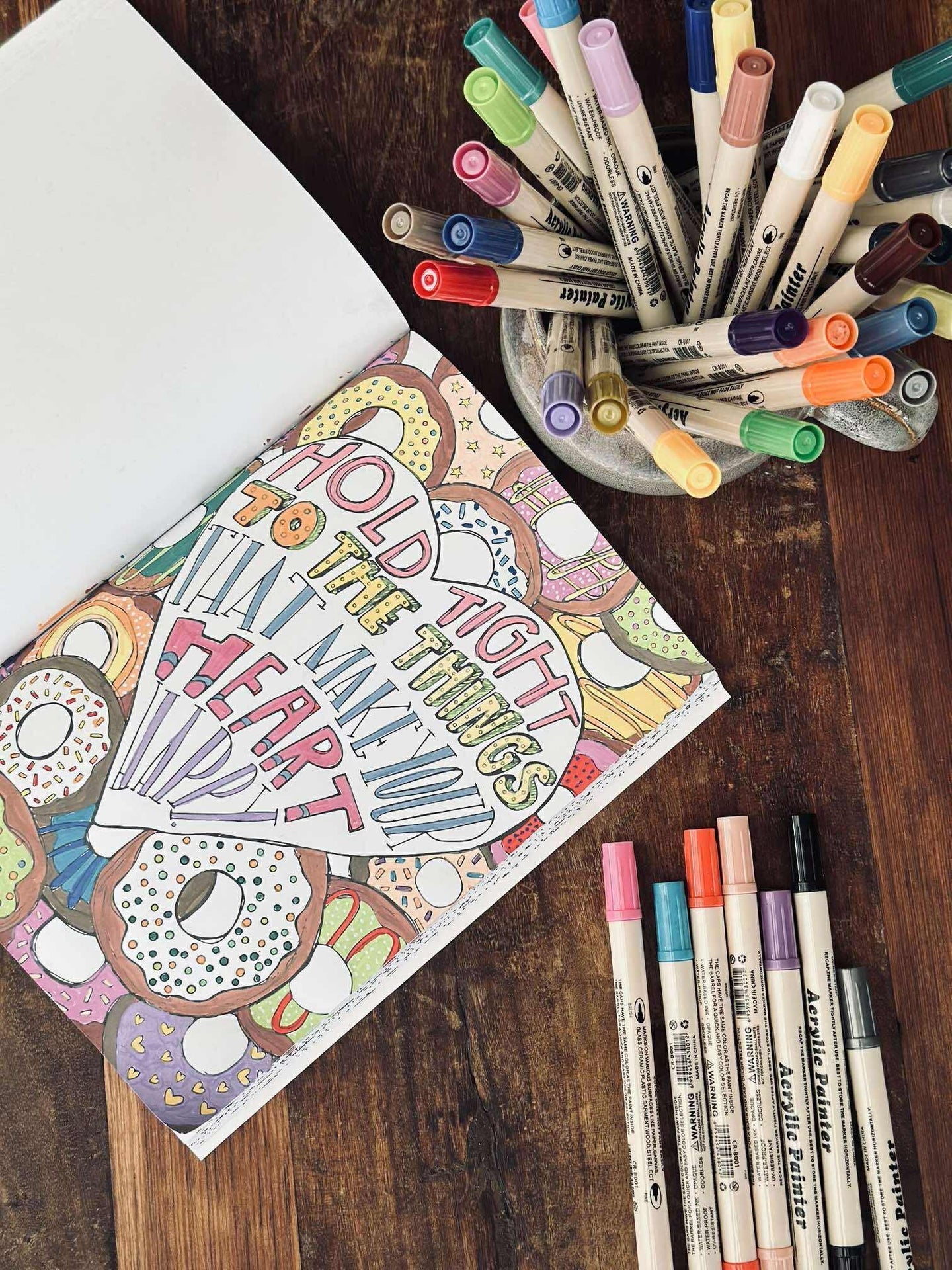 Målarbok för vuxna - Din berättelse är annorlunda