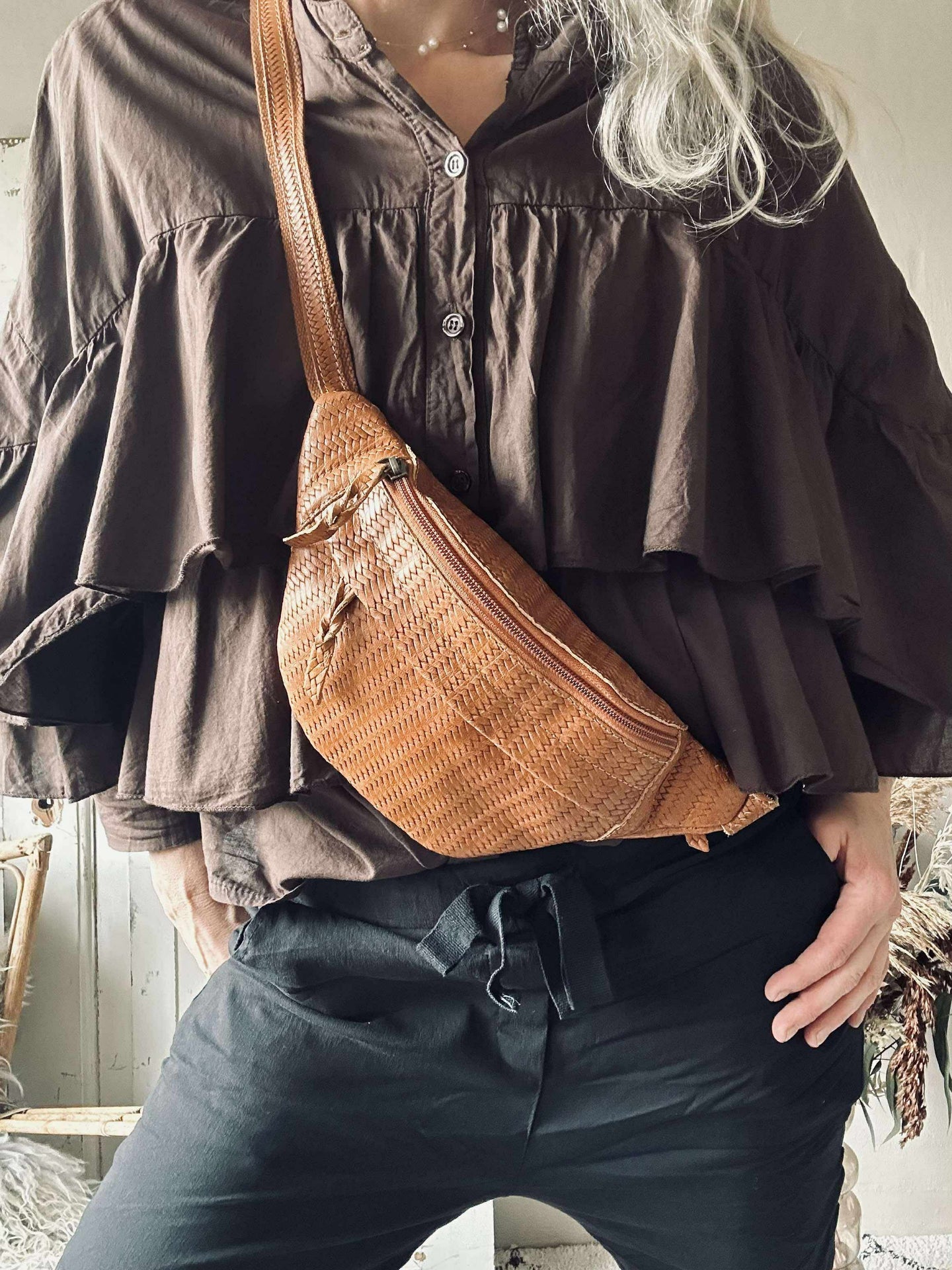 Bumbag Tasha - Cognac flätad