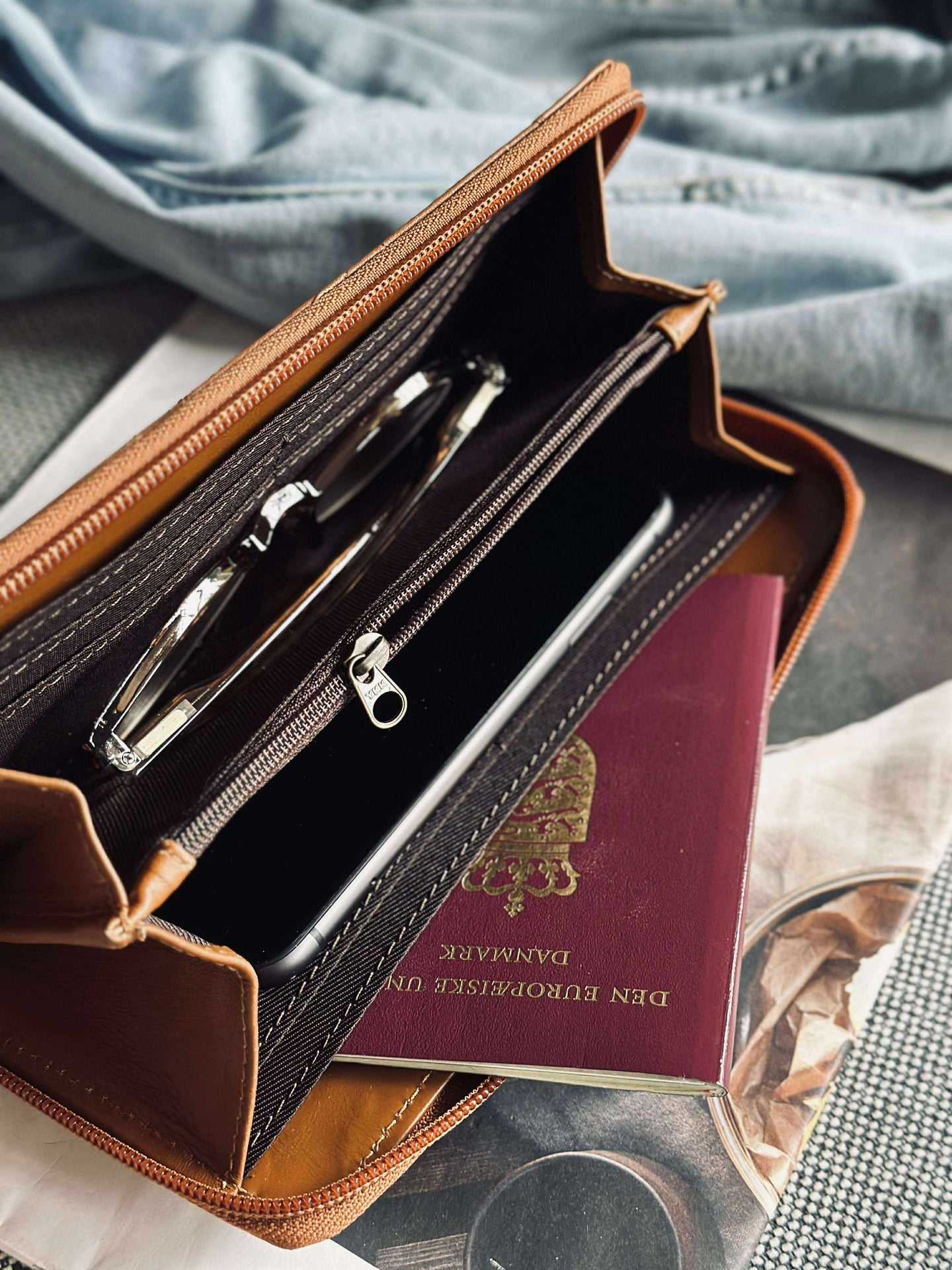 Clutch med nitar - LIMA Small