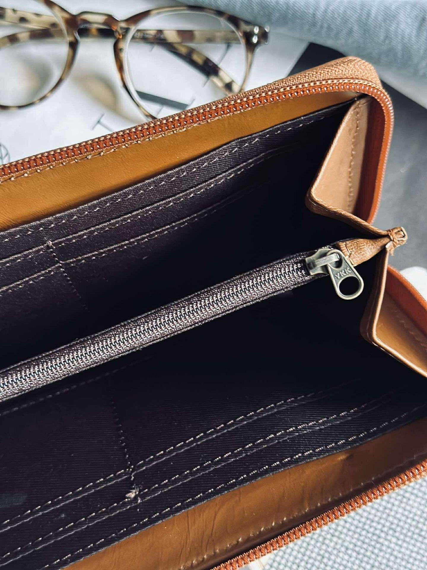 Clutch med nitar - LIMA Small