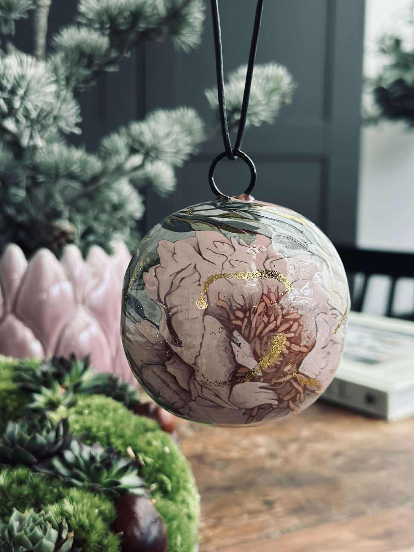 Julkula - metal flower