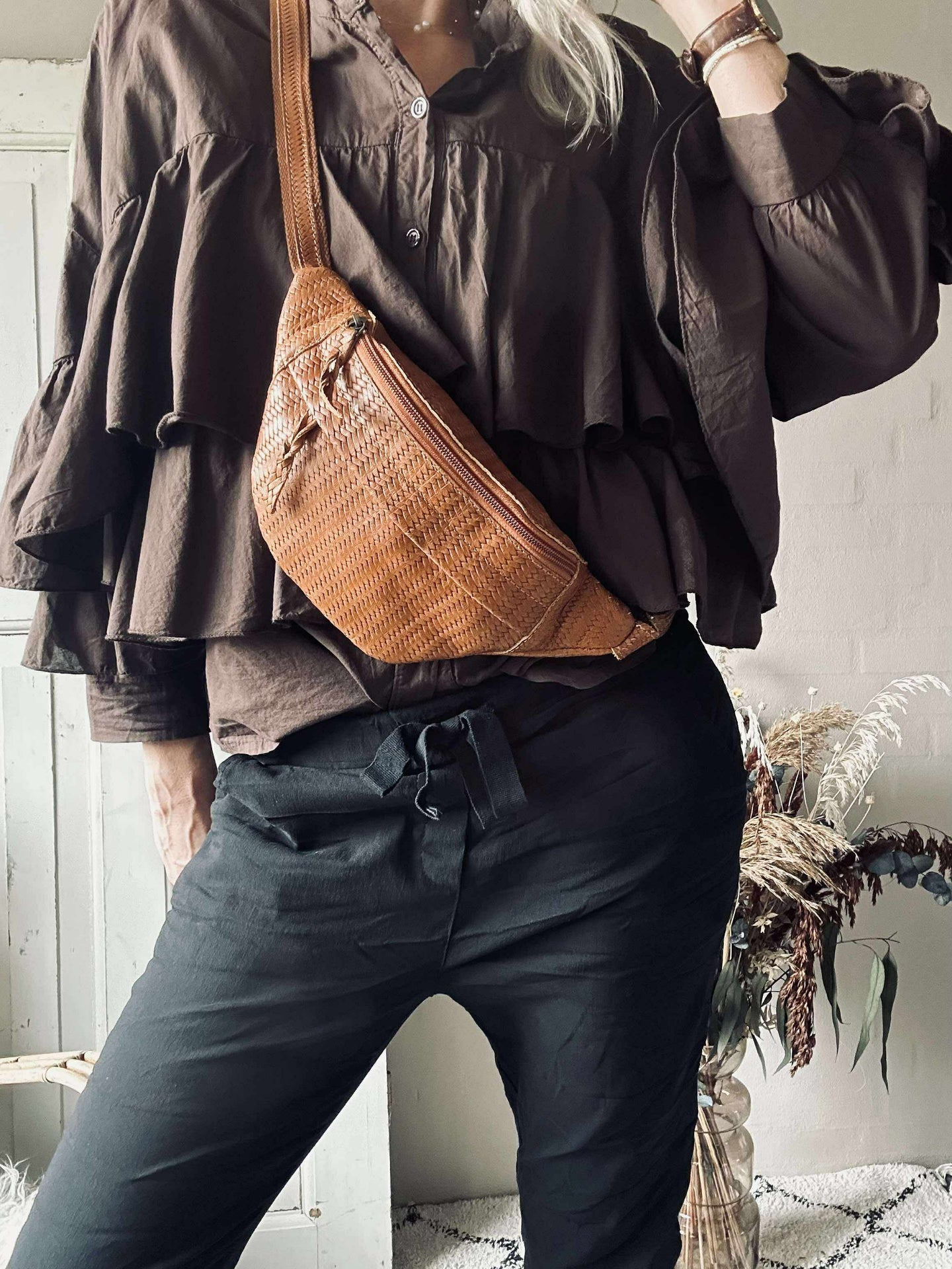 Bumbag Tasha - Cognac flätad