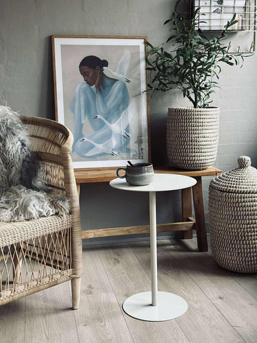 Sido bord - Vit metall