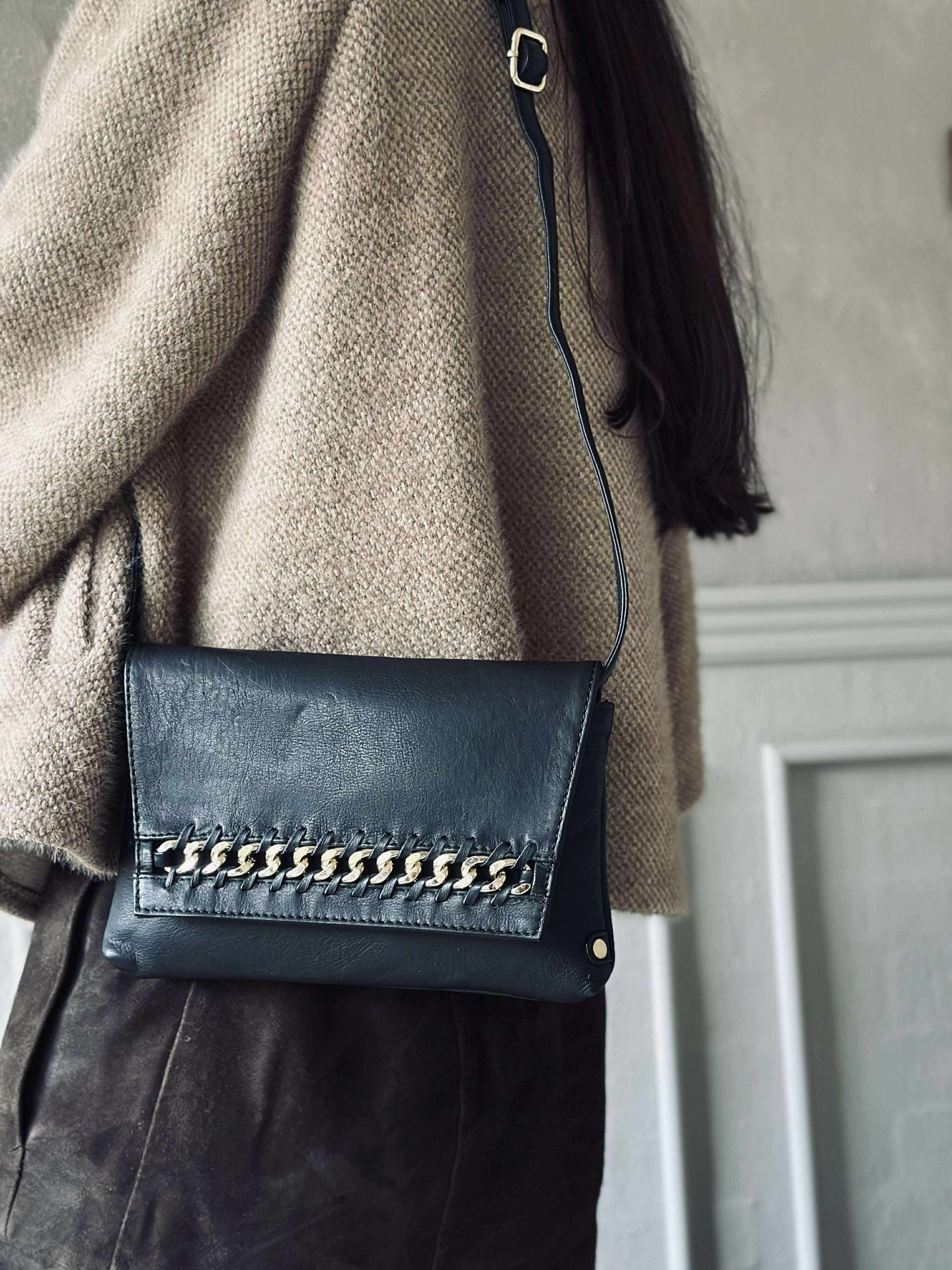 Clutch med guldkedja - Small