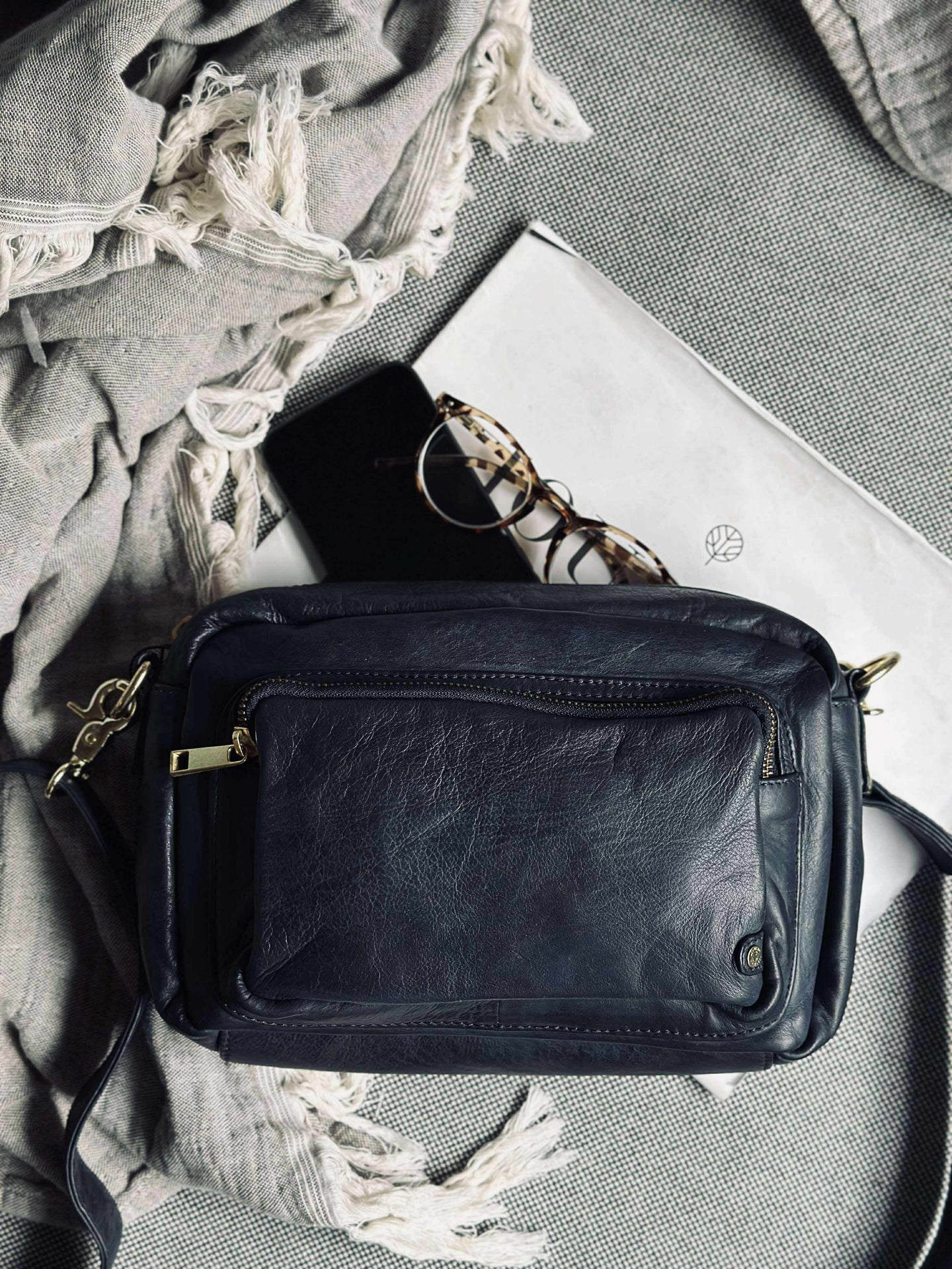 Crossover TINO - Midnattsblå