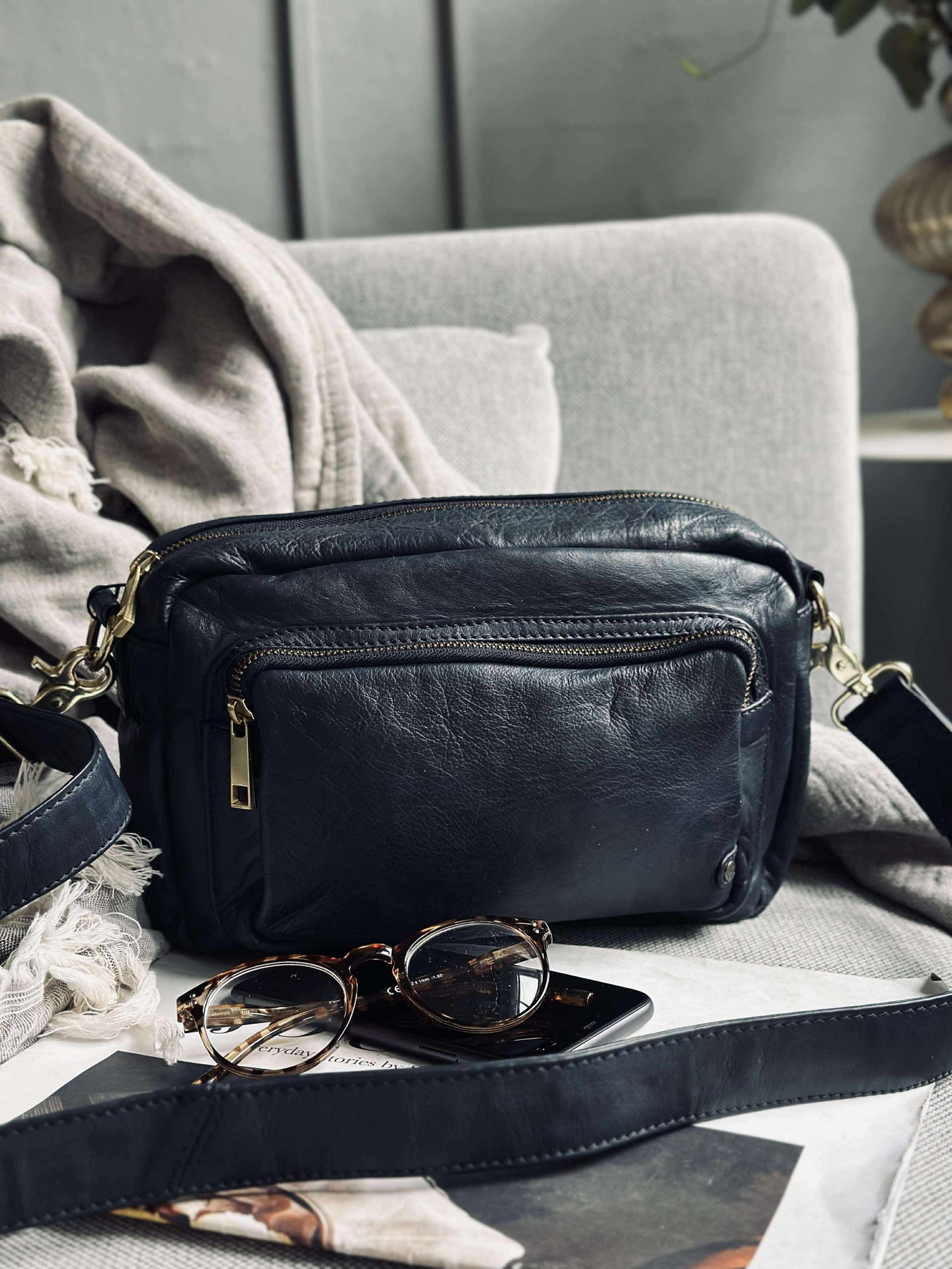 Crossover TINO - Midnattsblå