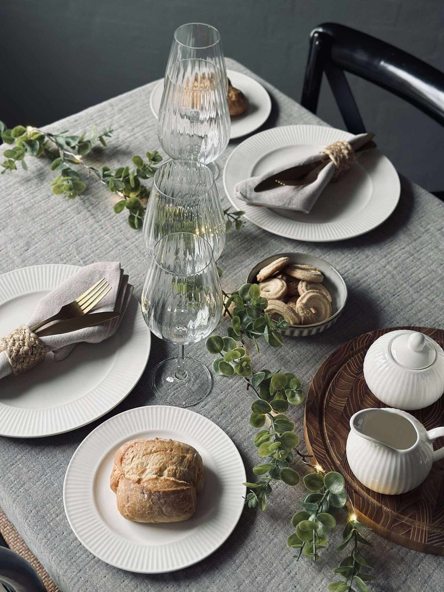 Räfflad Mugg - Porslin