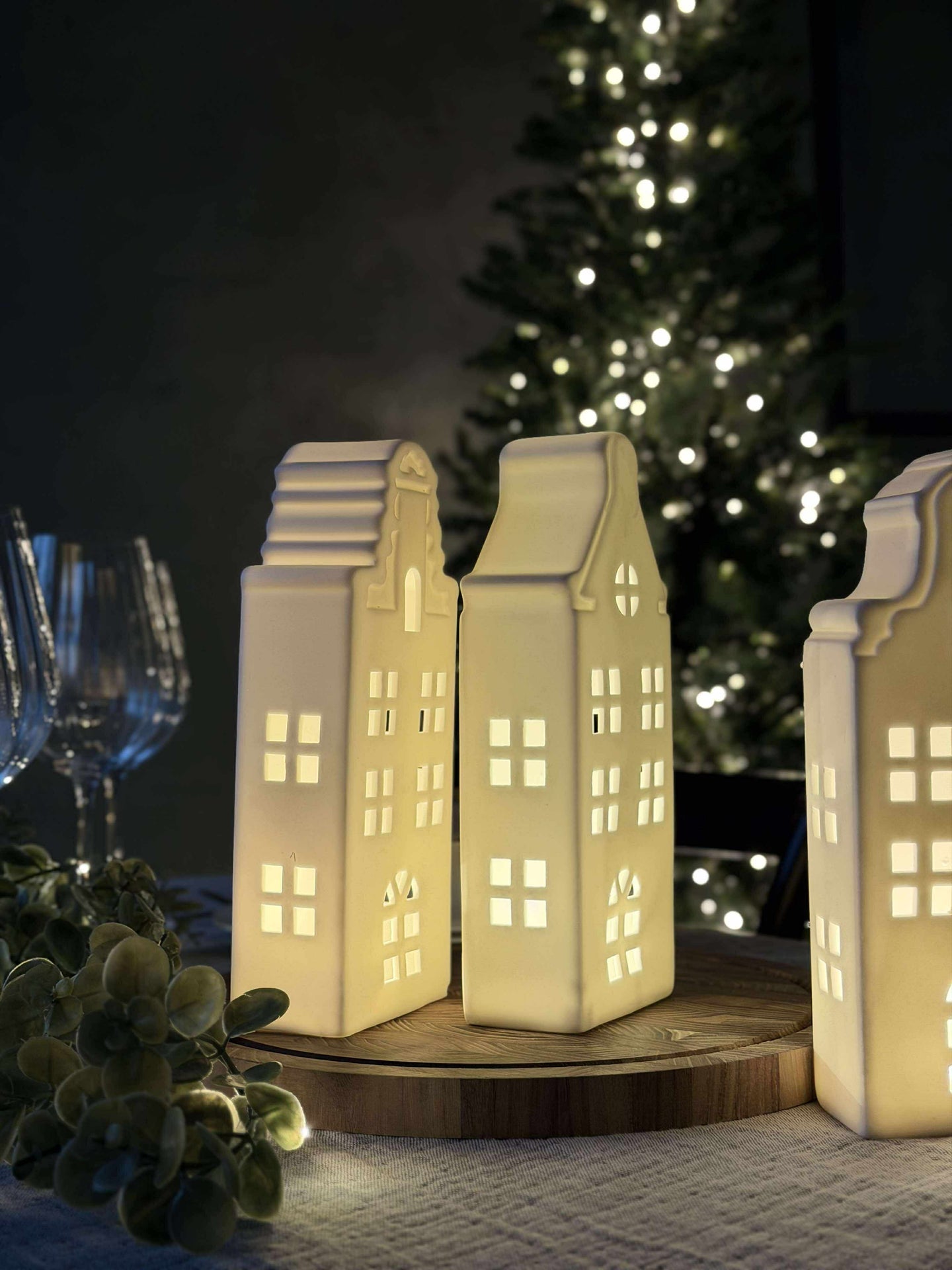 Ljushus med LED - WHITE MIX