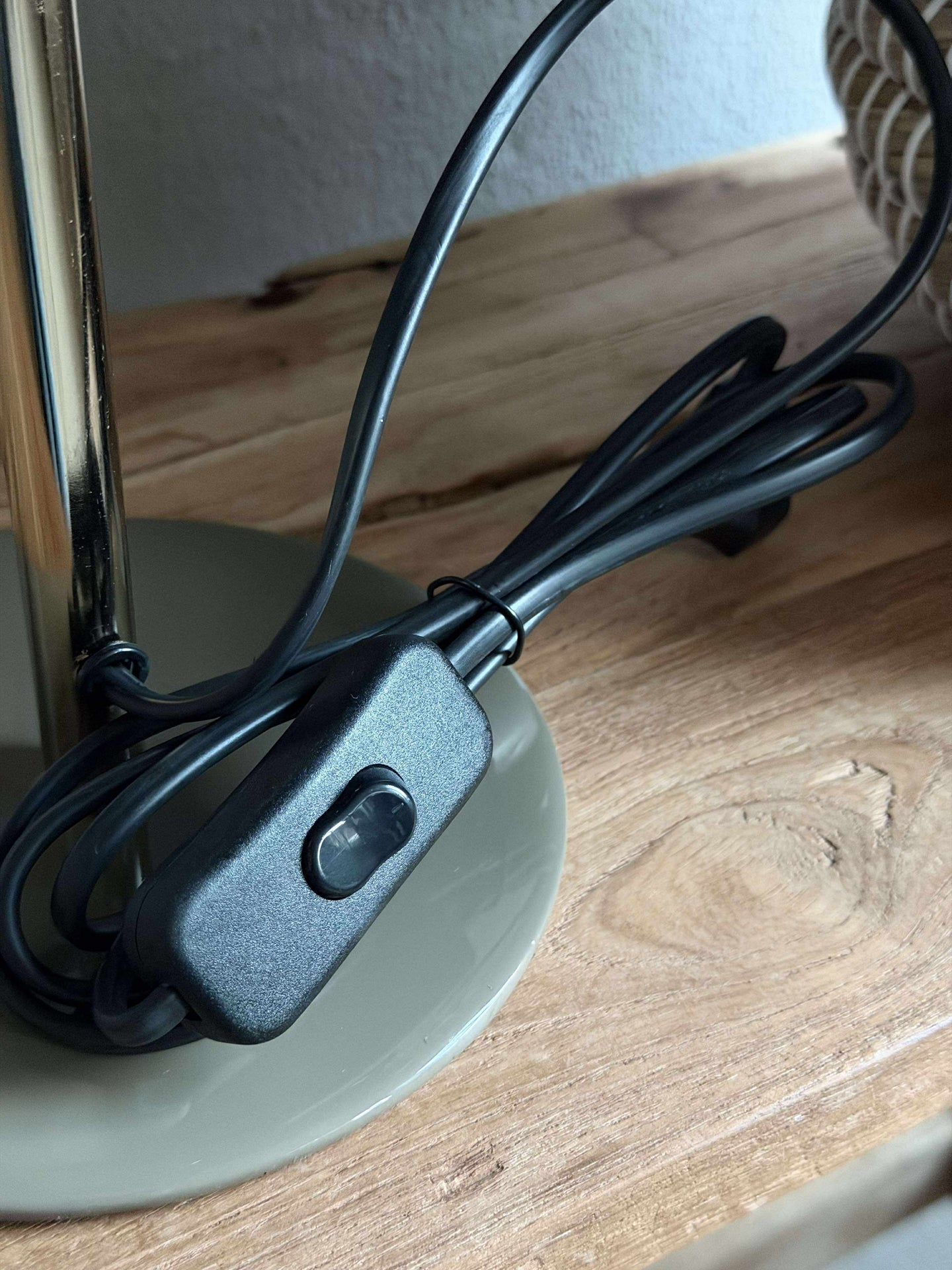 Bordslampa Oliven