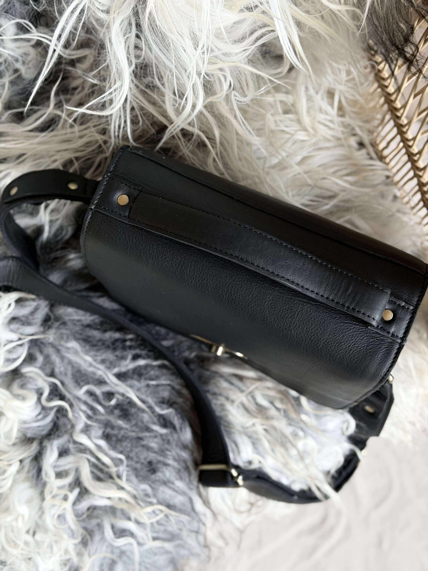 Crossover Svart Läder – Stor