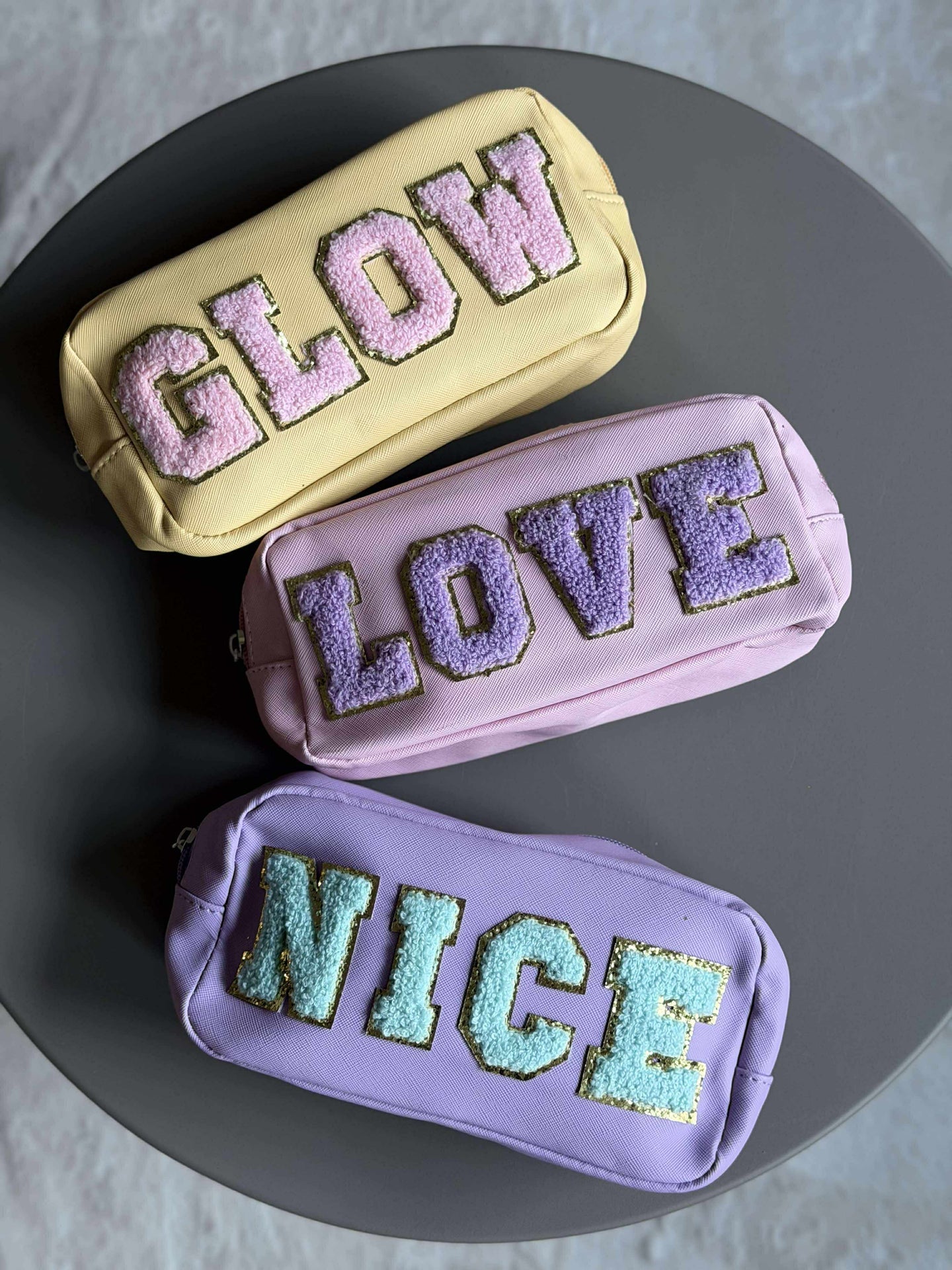 Necessär - GLOW COLOR MIX