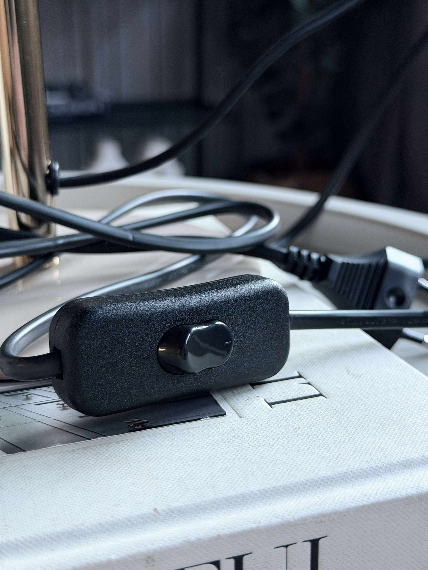 Bordslampa Sand / guld