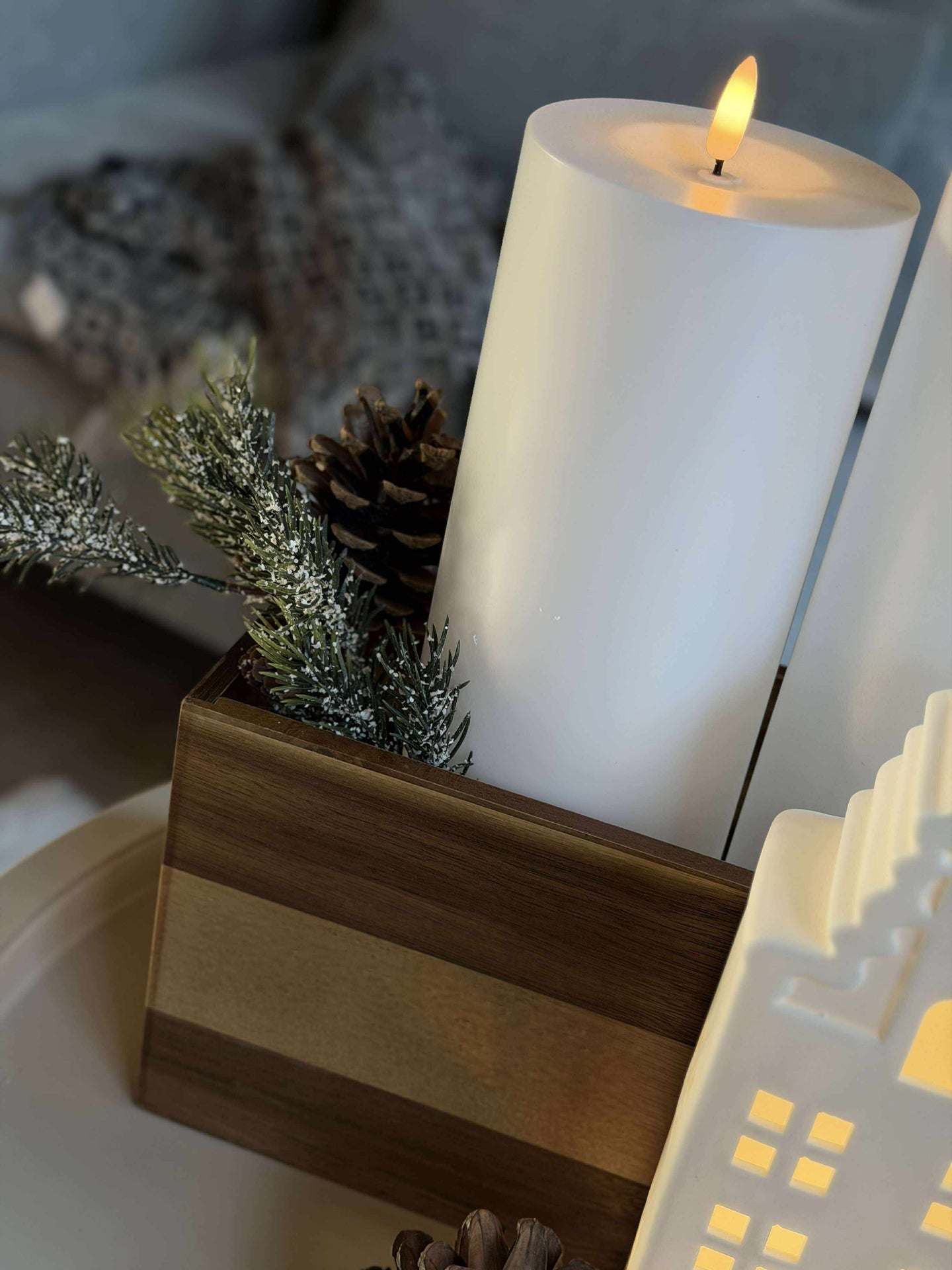 Låda i akaciaträ - 30cm