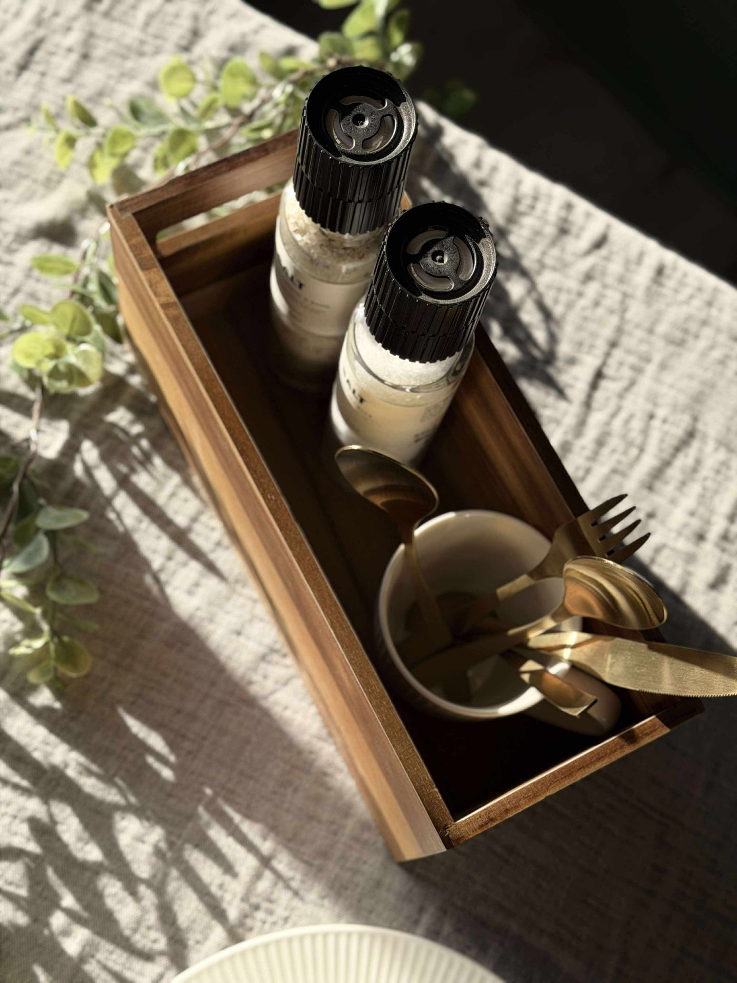 Låda i akaciaträ - 30cm