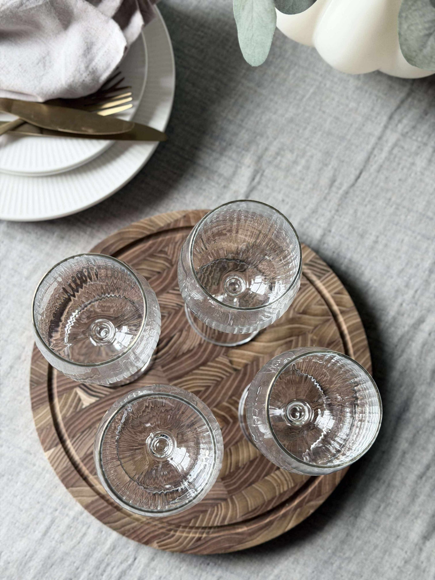 Vinglas Rödvin Räfflad med guldkant - 4 st