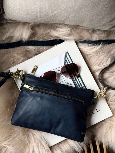 Vacker läderclutch - LADY Midnight Blue