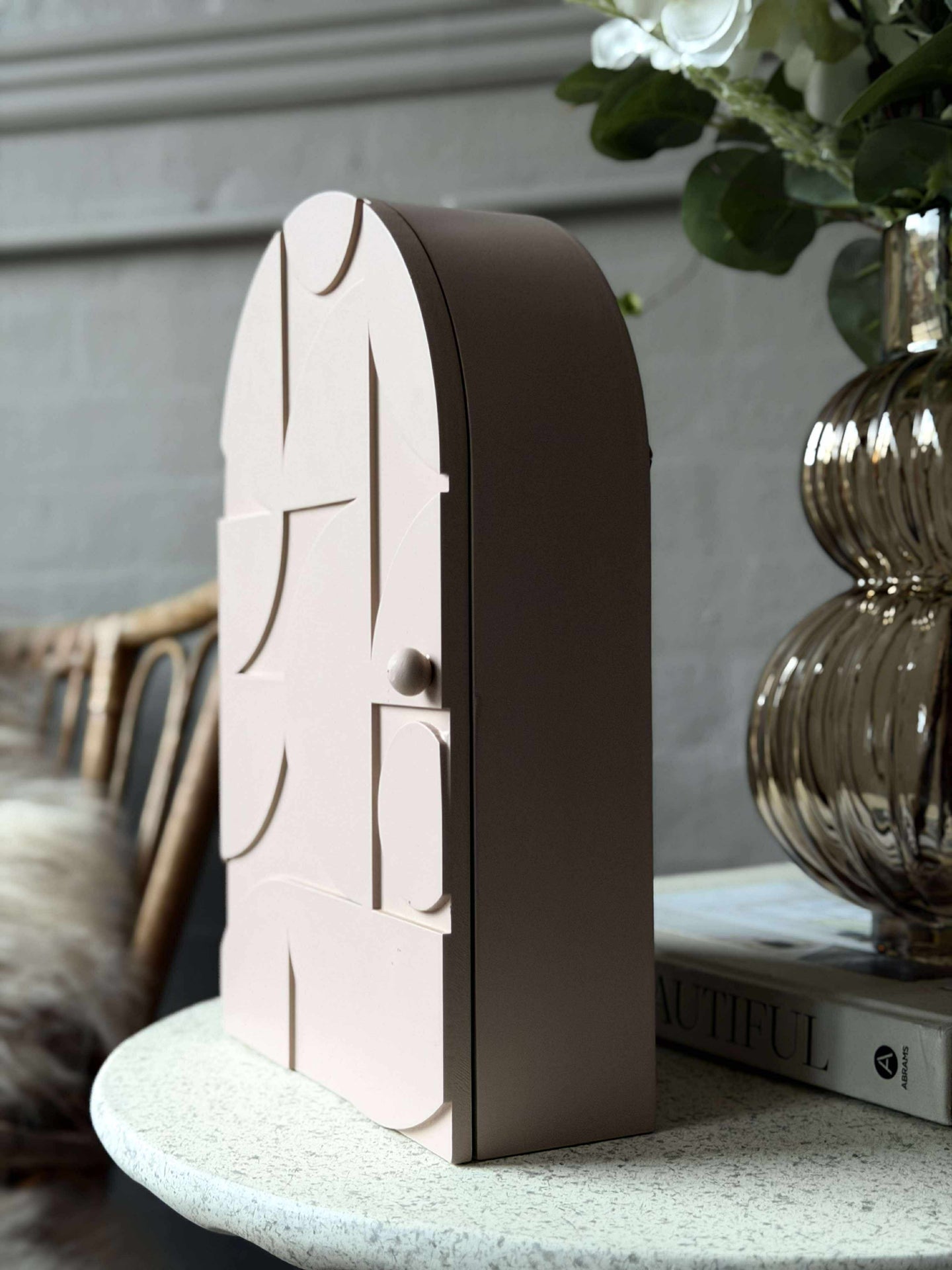 Nyckelskåp - Kräm eller rosa