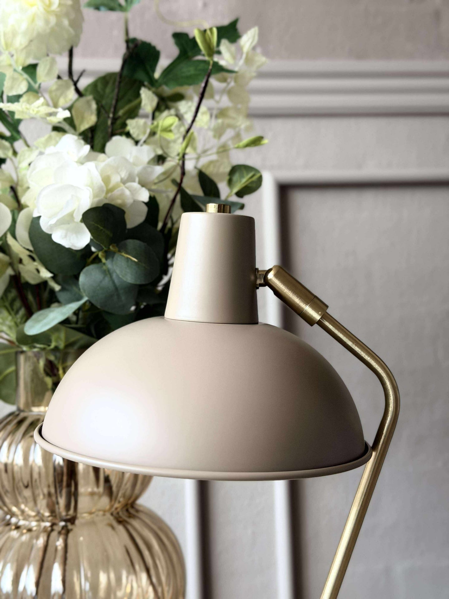 Retro Bordslampa - Beige / guld