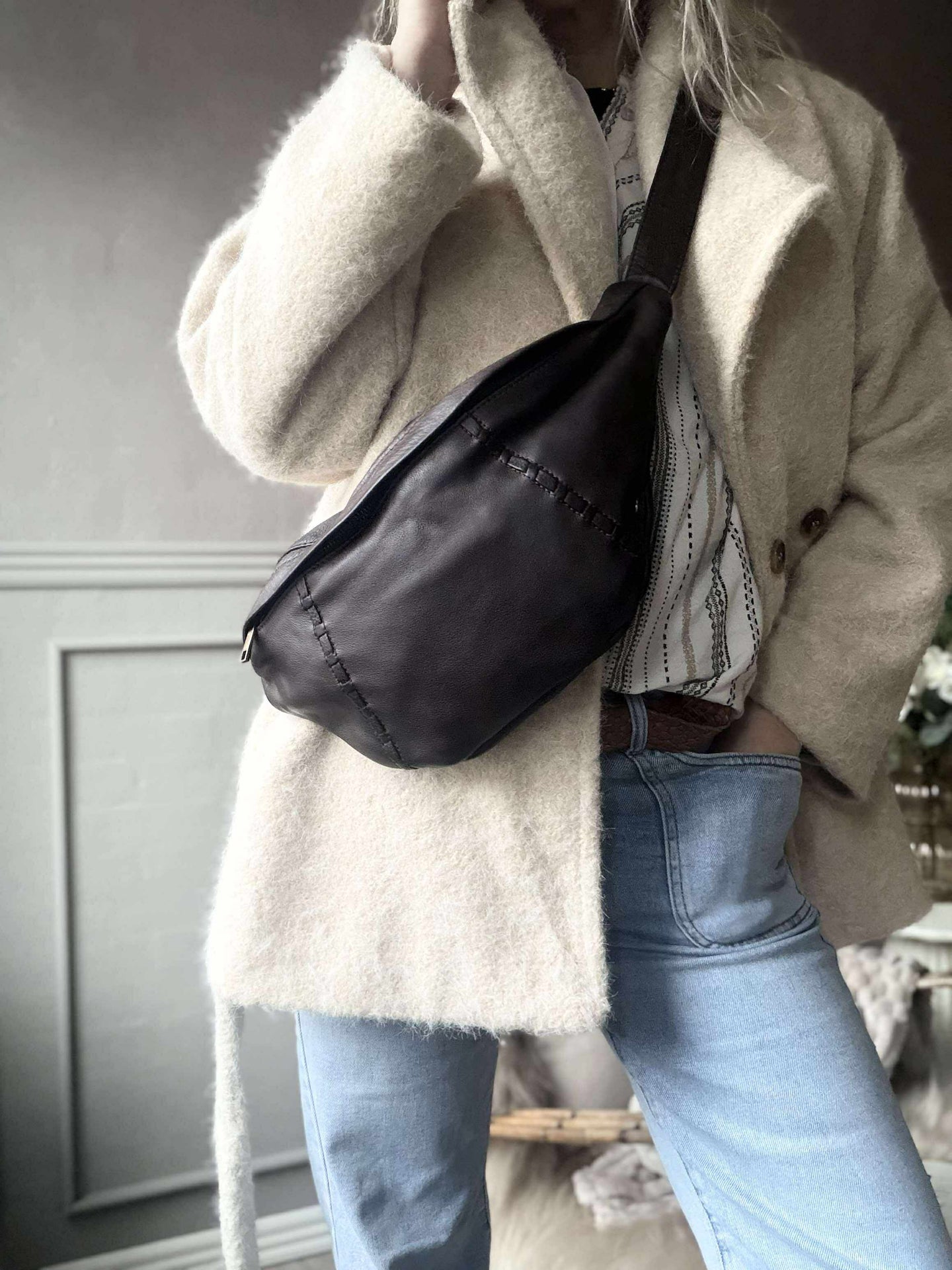 Cool midjeväska - Choklad