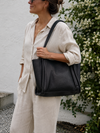 Axelväska black