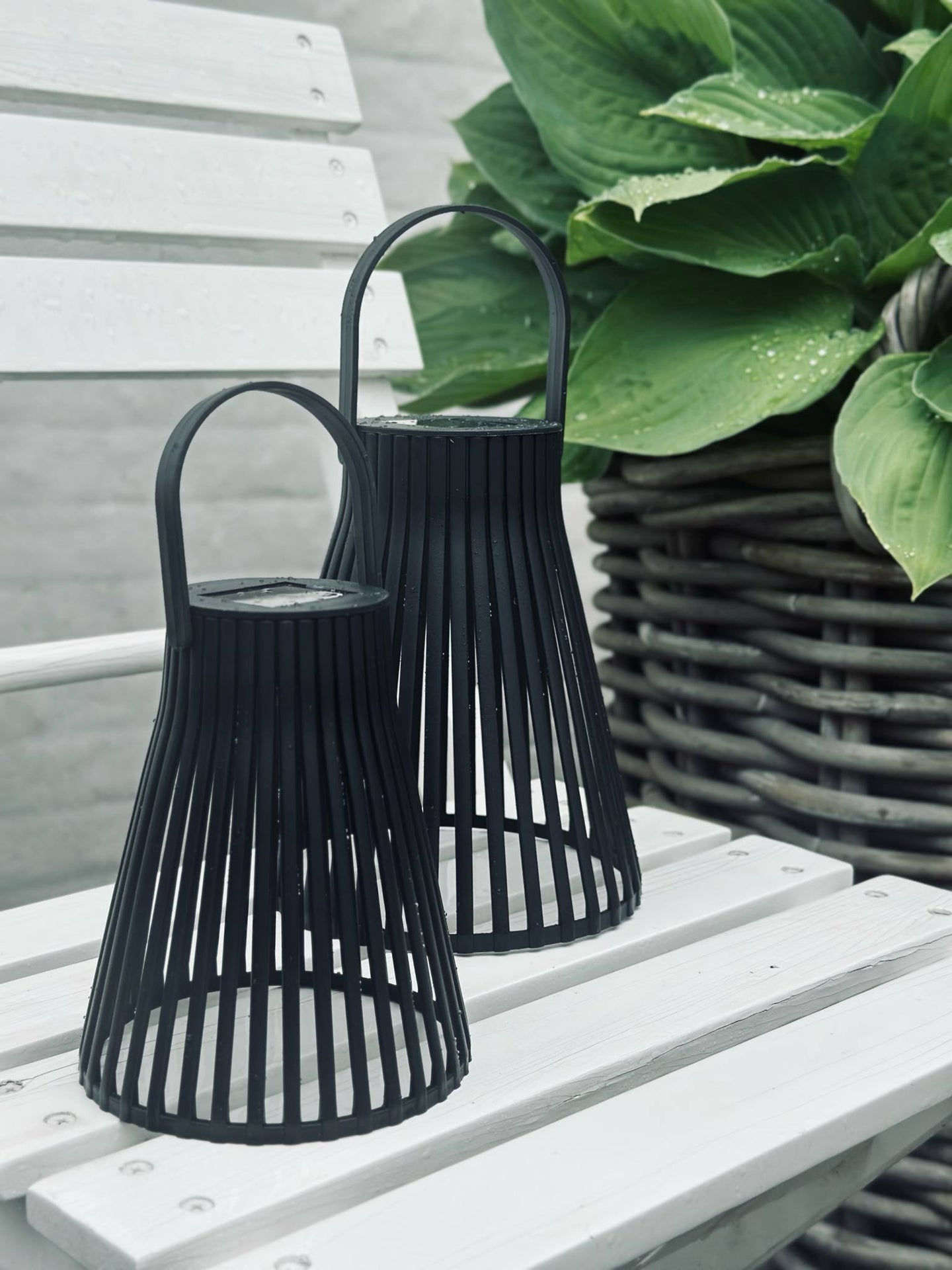 Lykta med solceller - GARDEN BLACK 18 cm