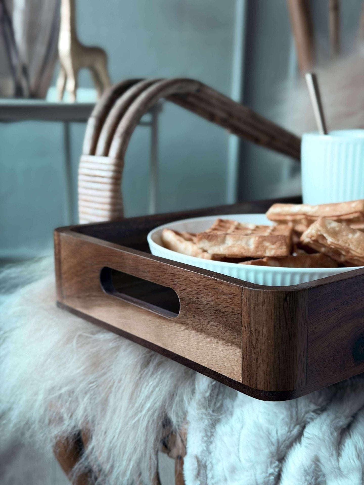 Bricka Akacia - Small